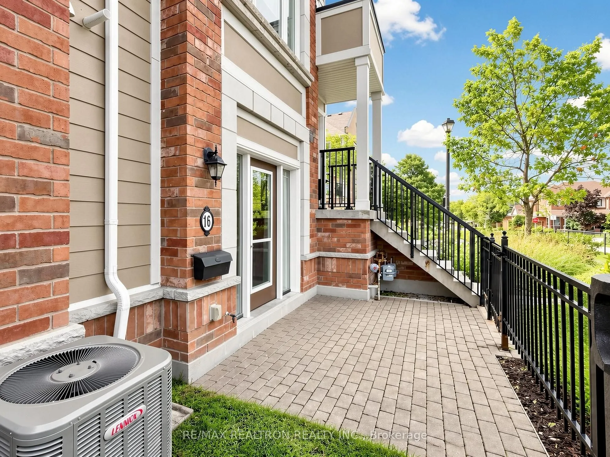 16 Walter Dove Court #6