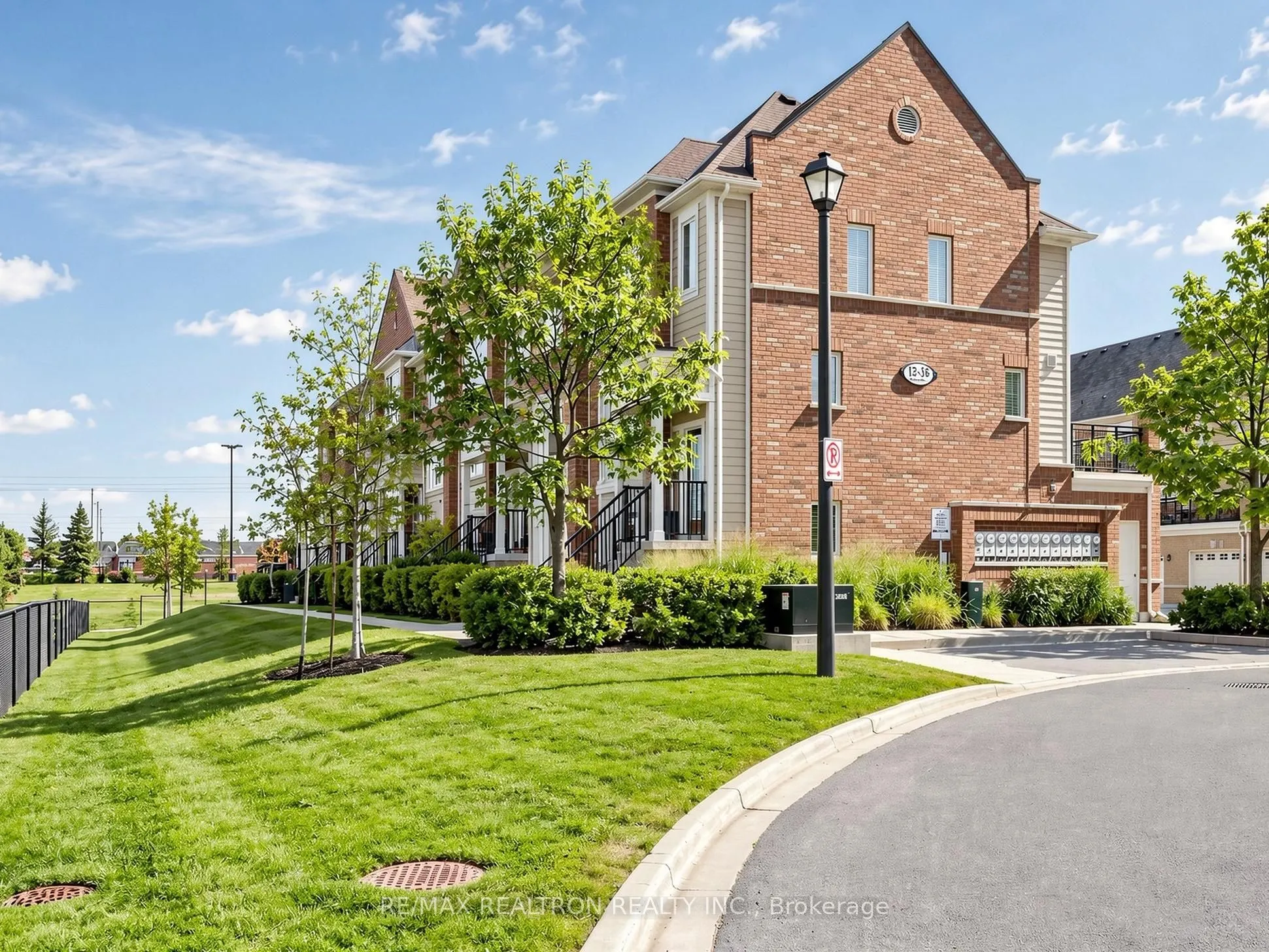 16 Walter Dove Court #6