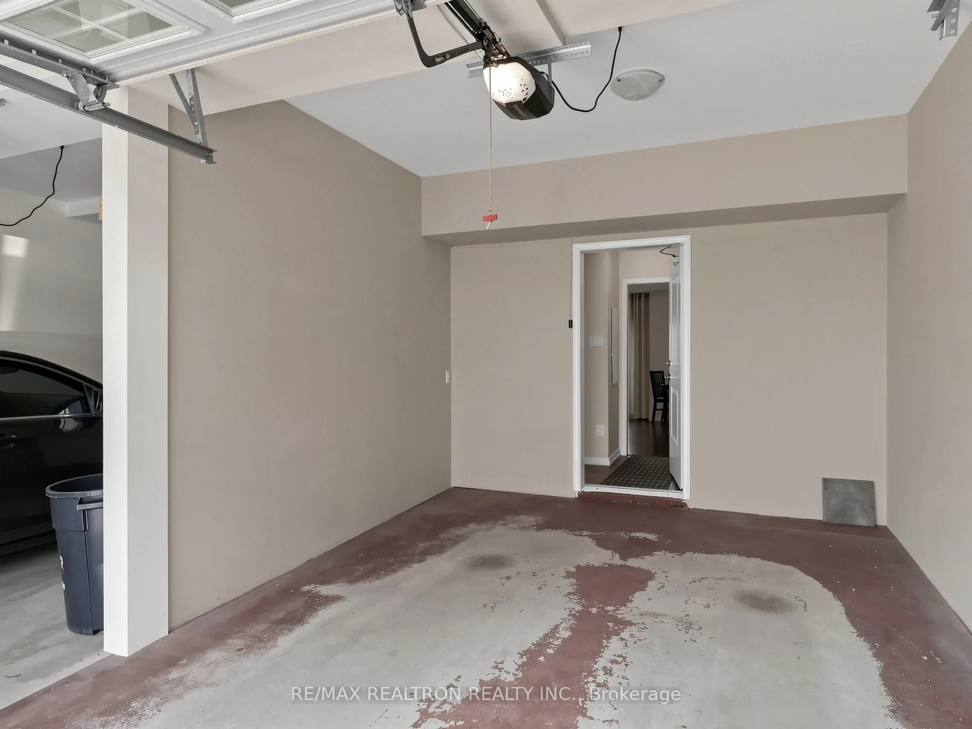 16 Walter Dove Court #6