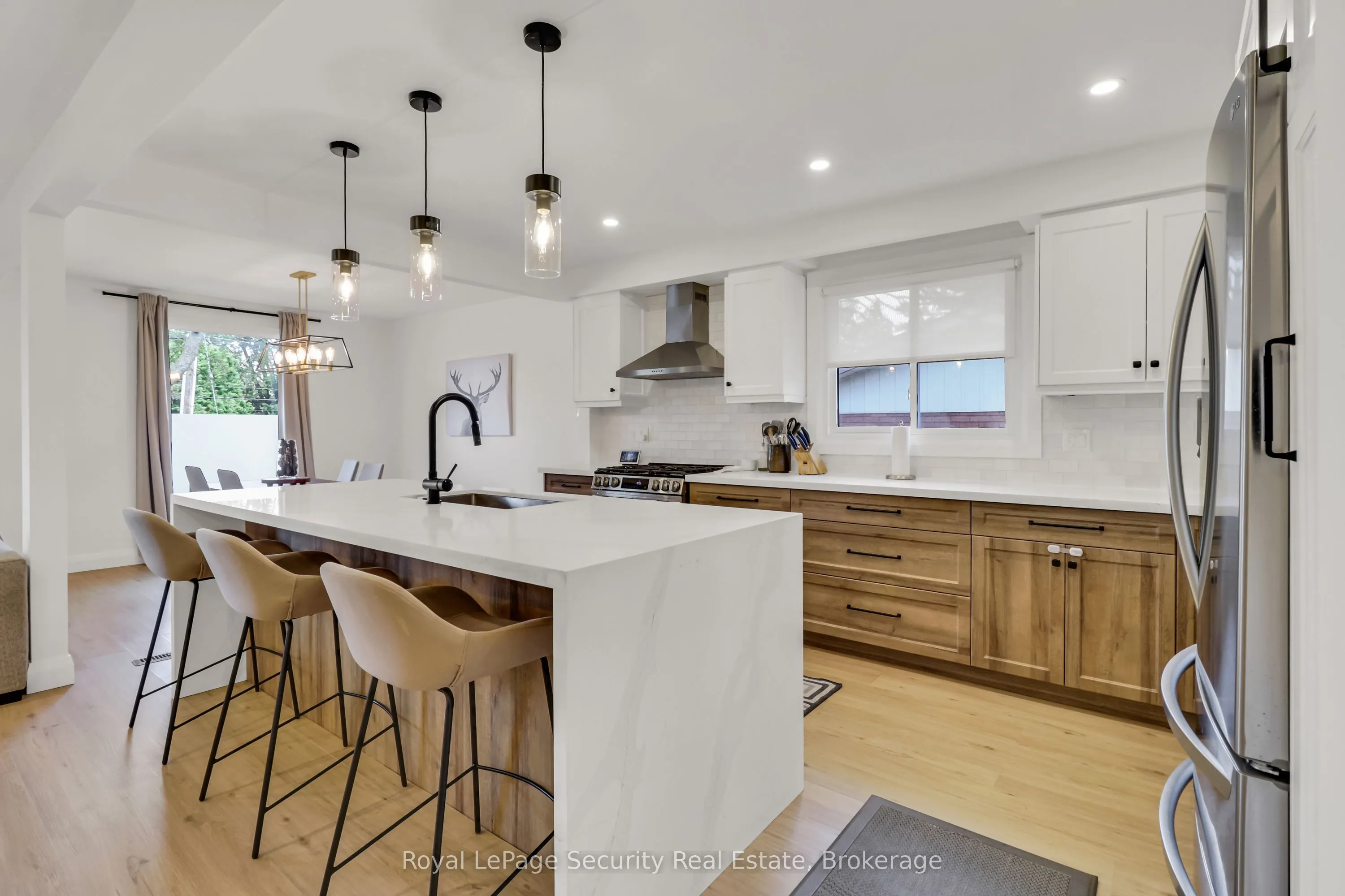 1045 Lebanon Drive