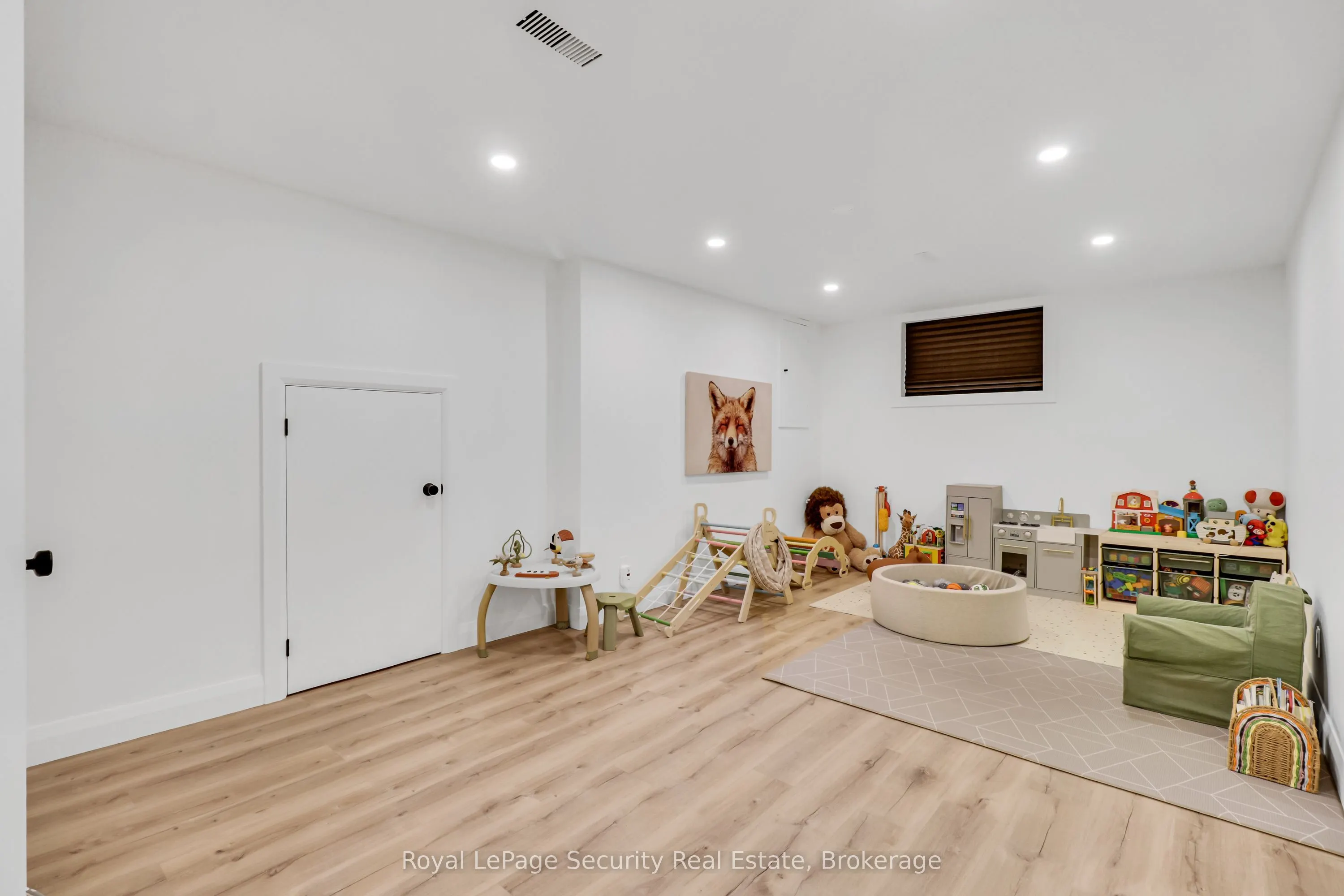 1045 Lebanon Drive
