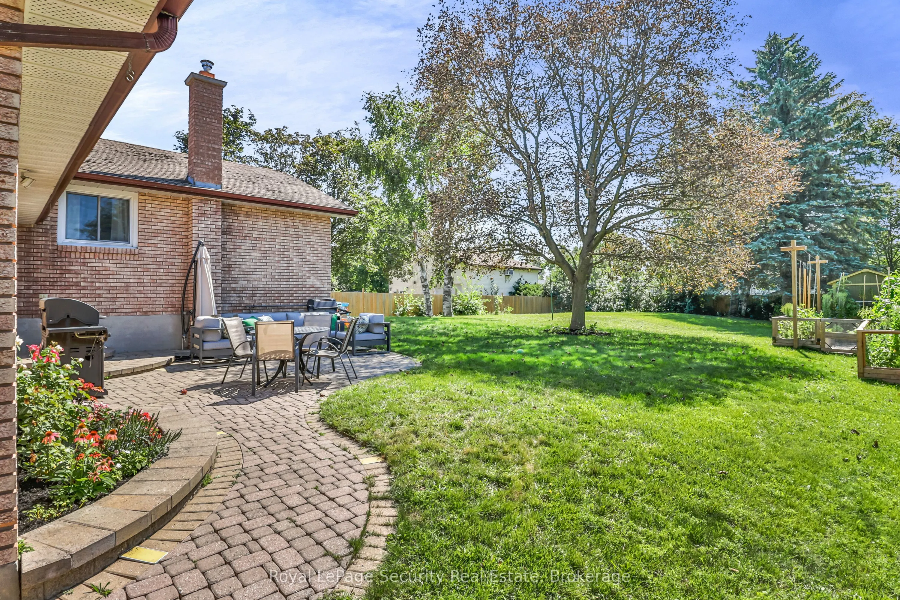 1045 Lebanon Drive