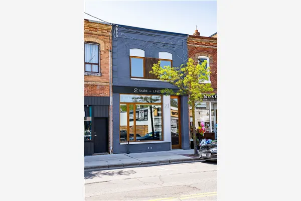 71 Victoria Street W