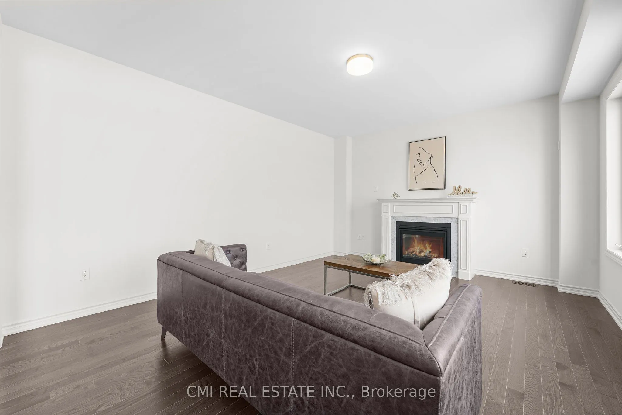 51 Sparrow Way