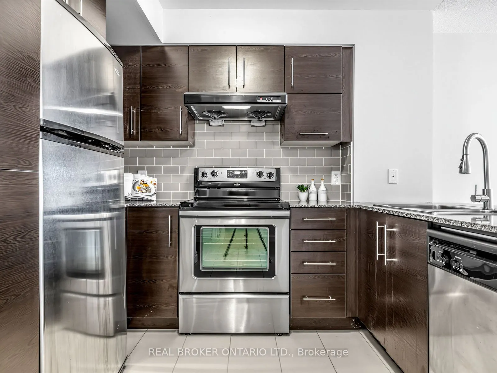 233 South Park Road #1012