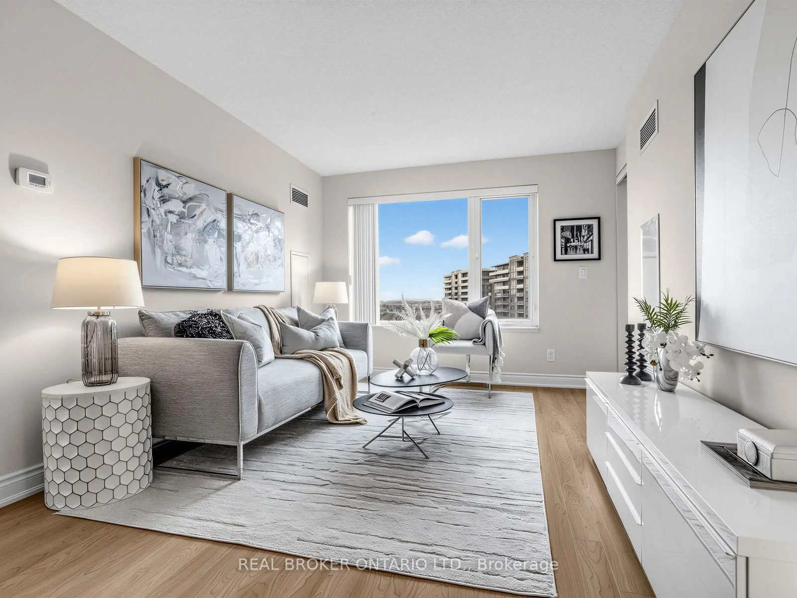 233 South Park Road #1012
