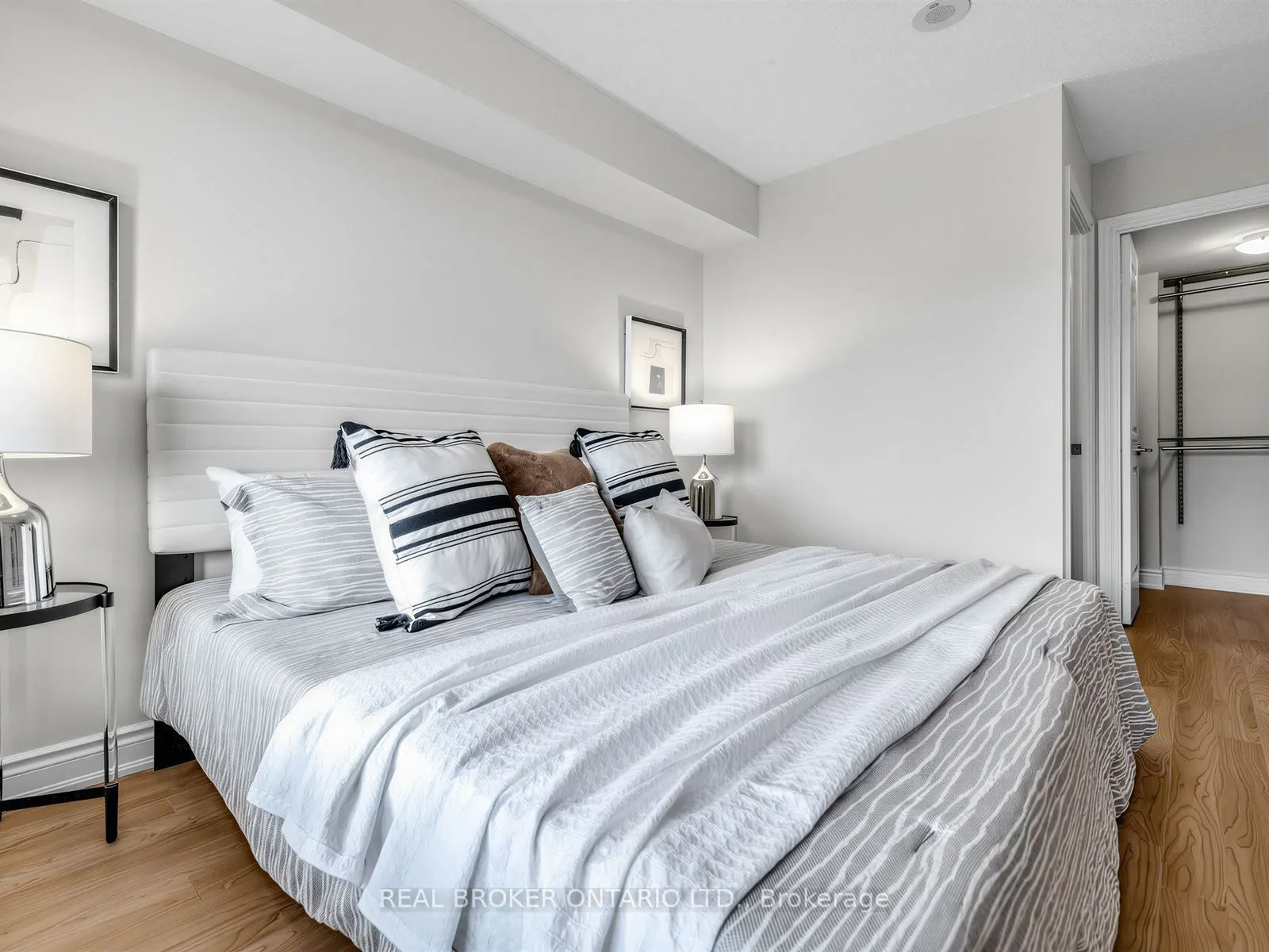 233 South Park Road #1012