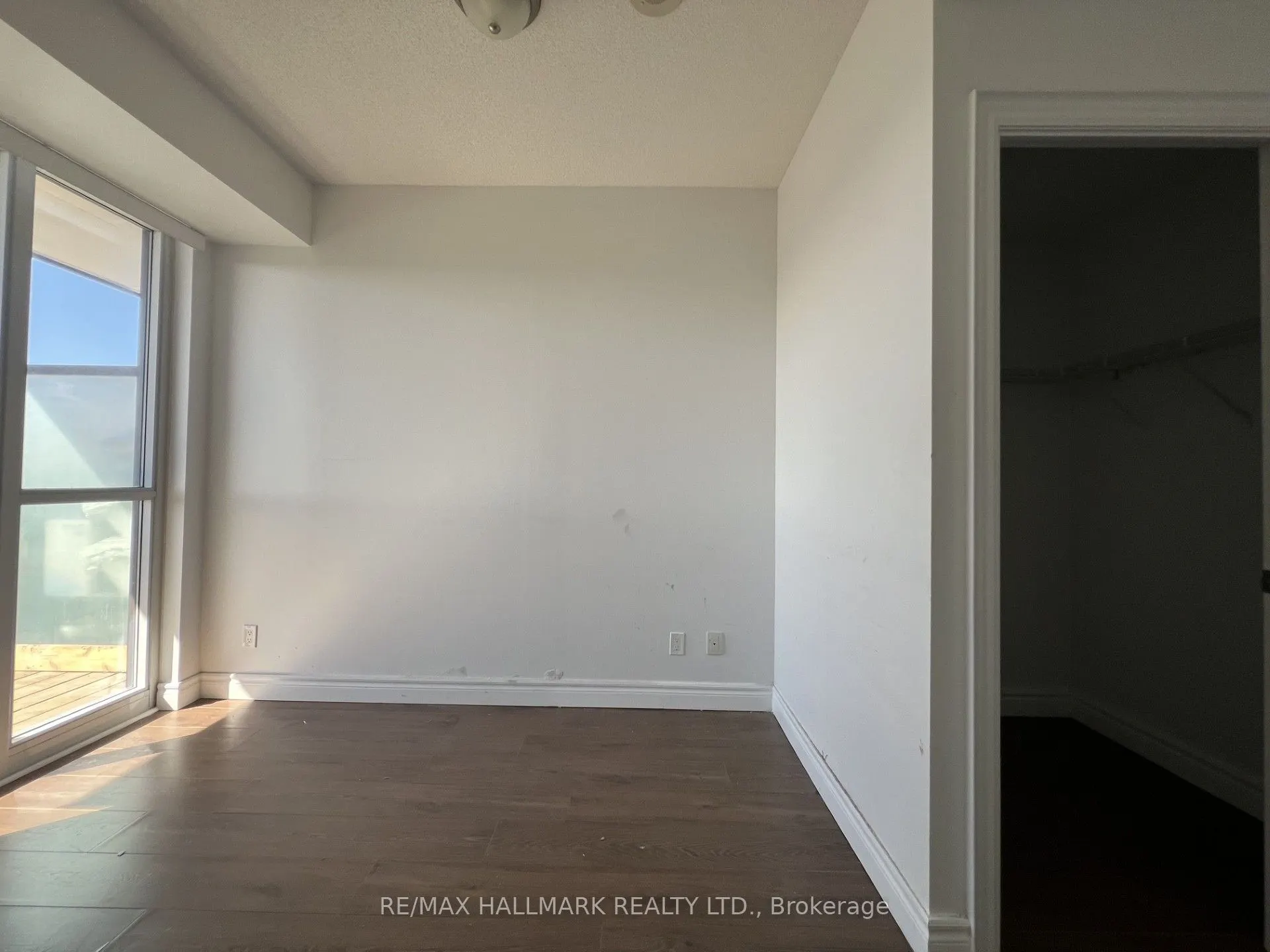 99 South Town Centre Boulevard #815