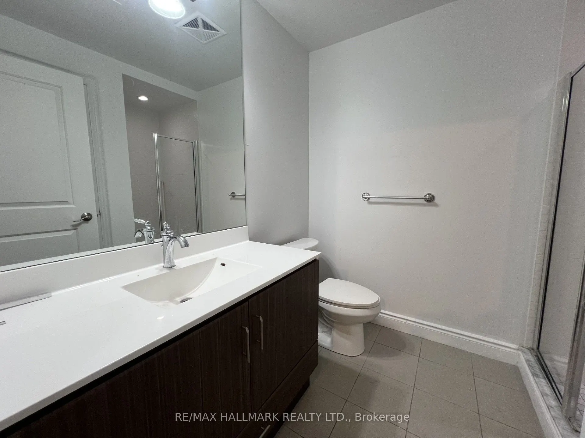 99 South Town Centre Boulevard #815