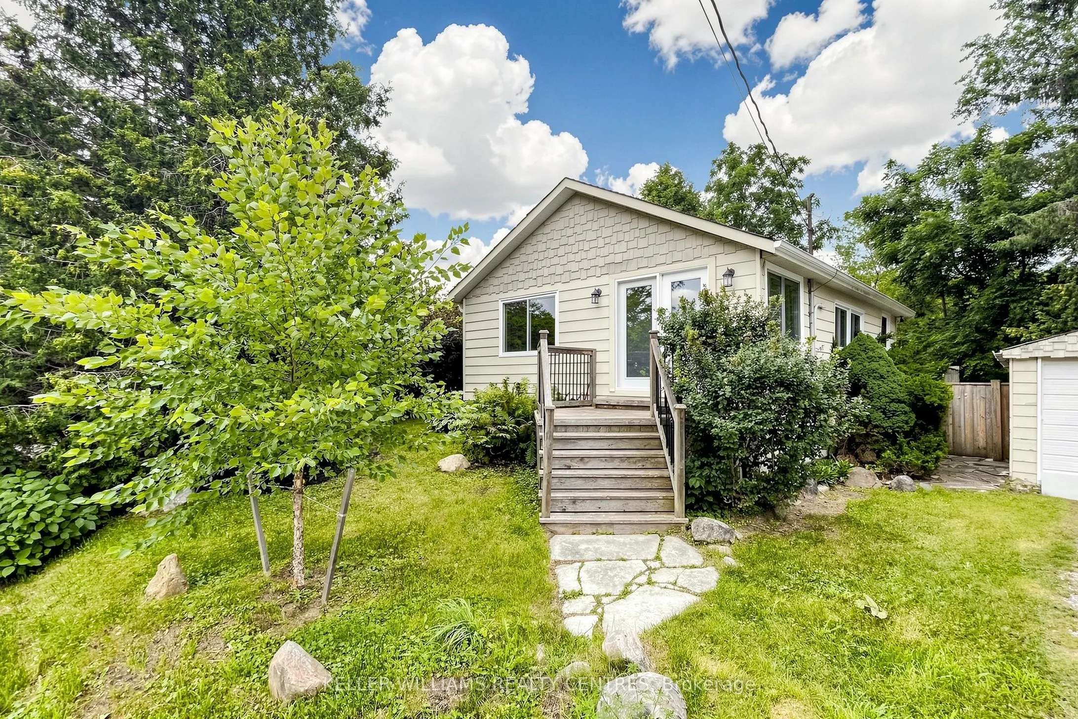 9 Maple Grove Street