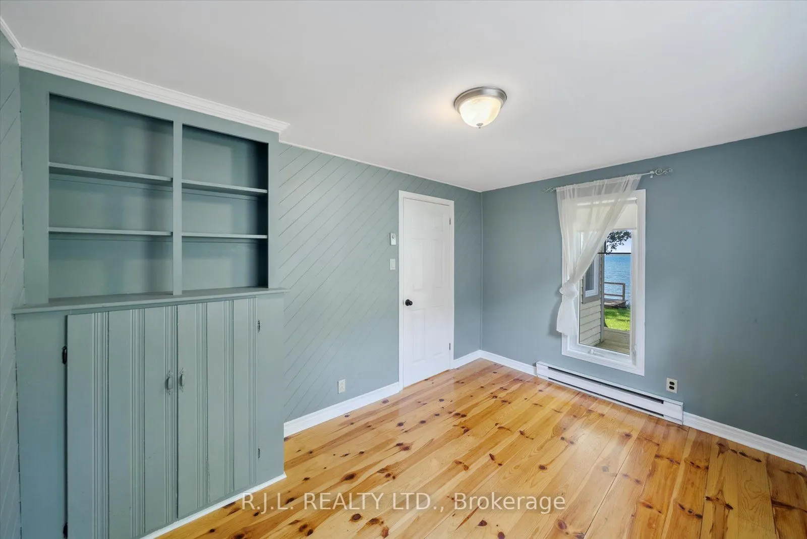 242 Morrison Avenue