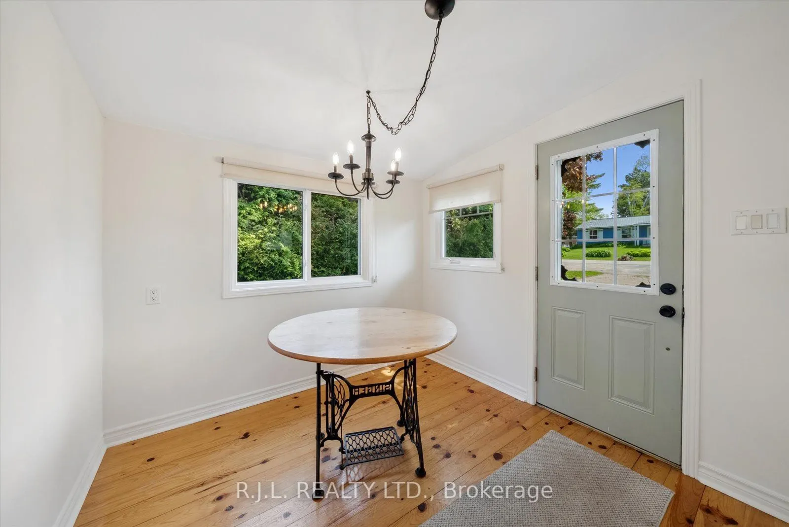242 Morrison Avenue