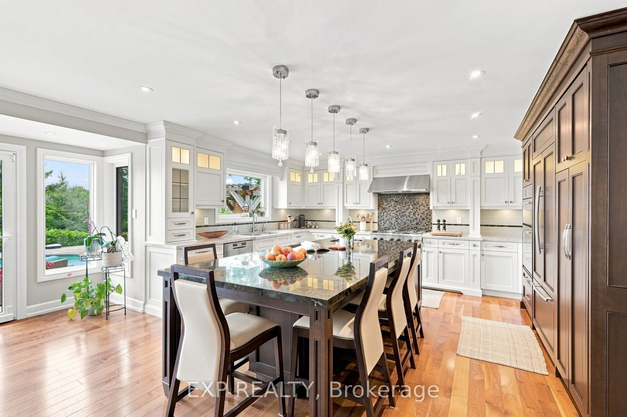 655 Culler Mews