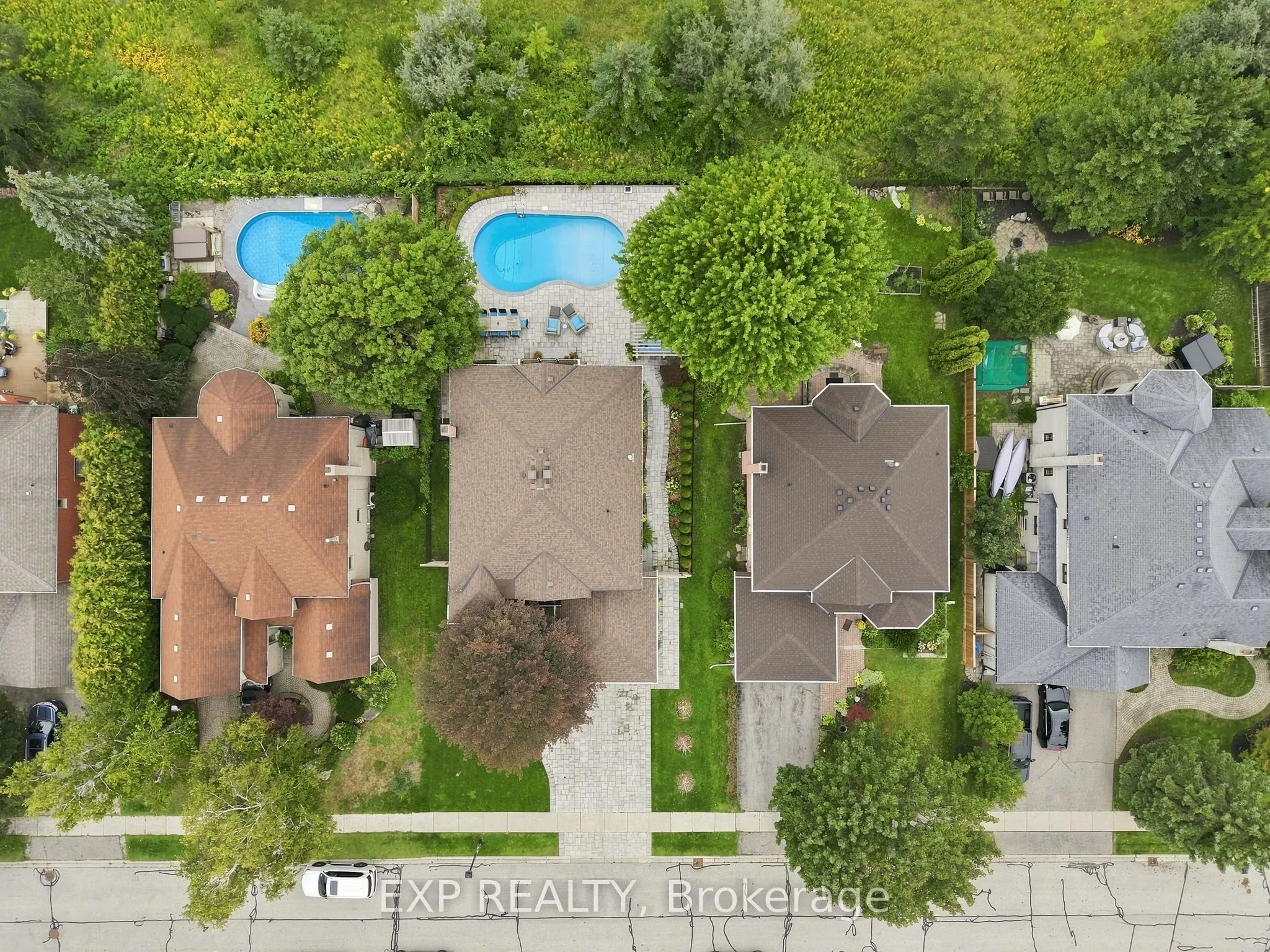 655 Culler Mews