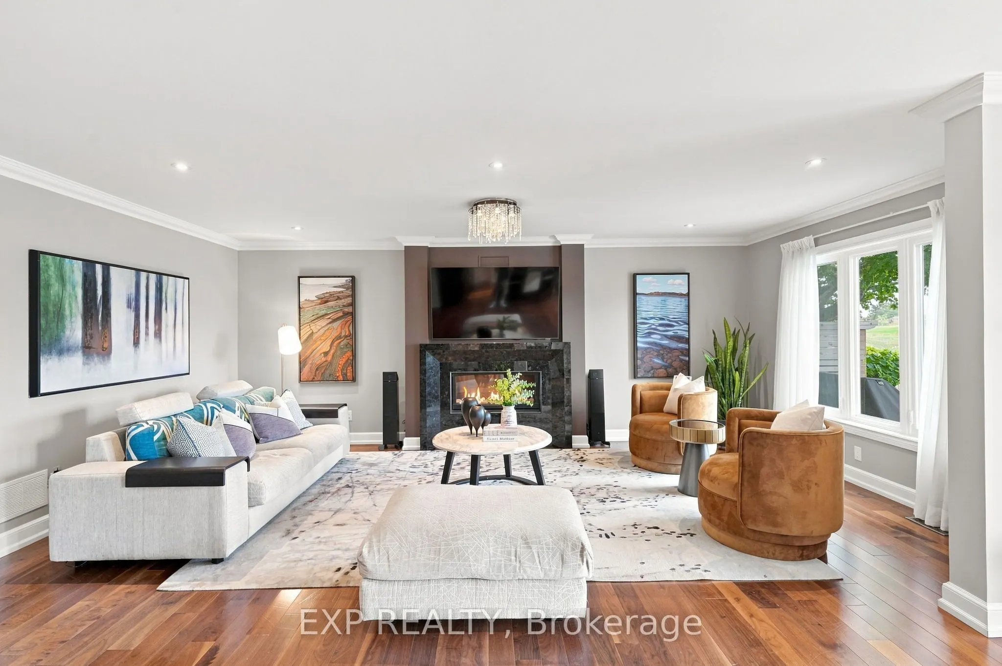655 Culler Mews