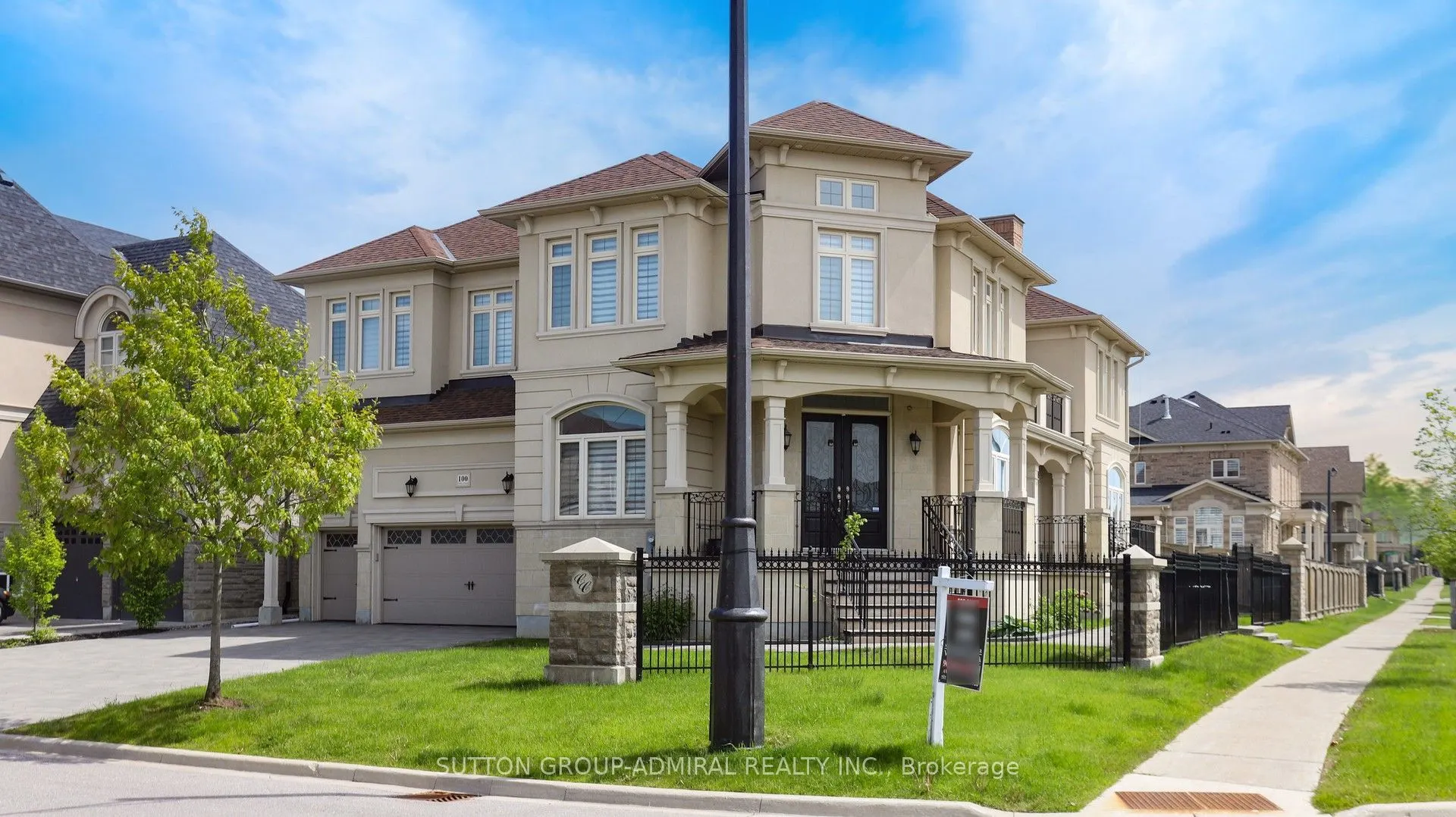 100 Virtue Crescent