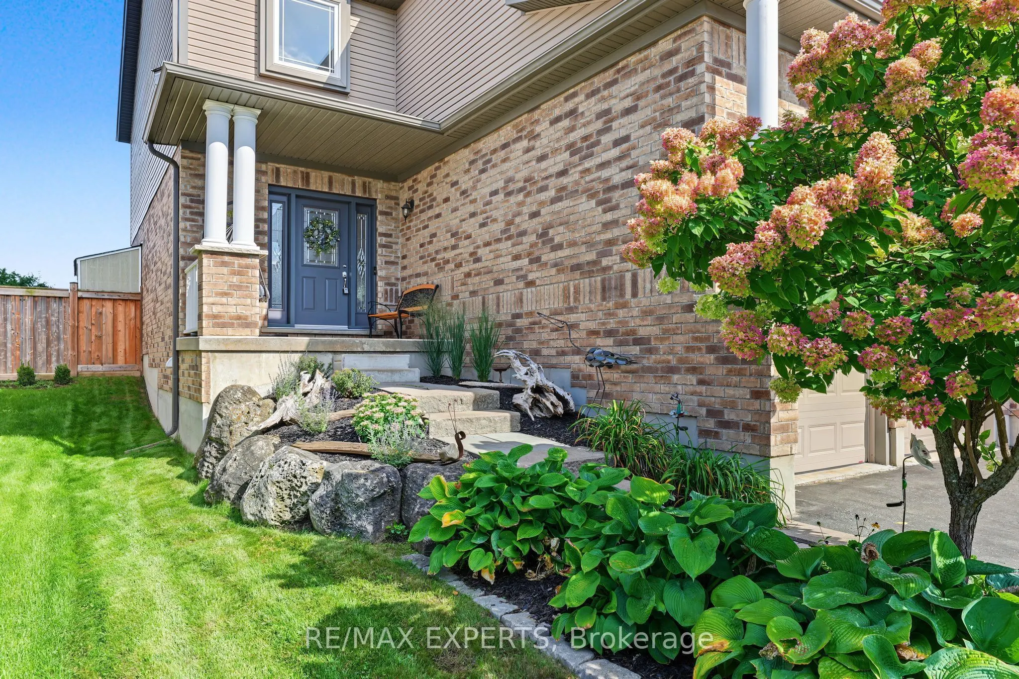 18 Arnold Crescent