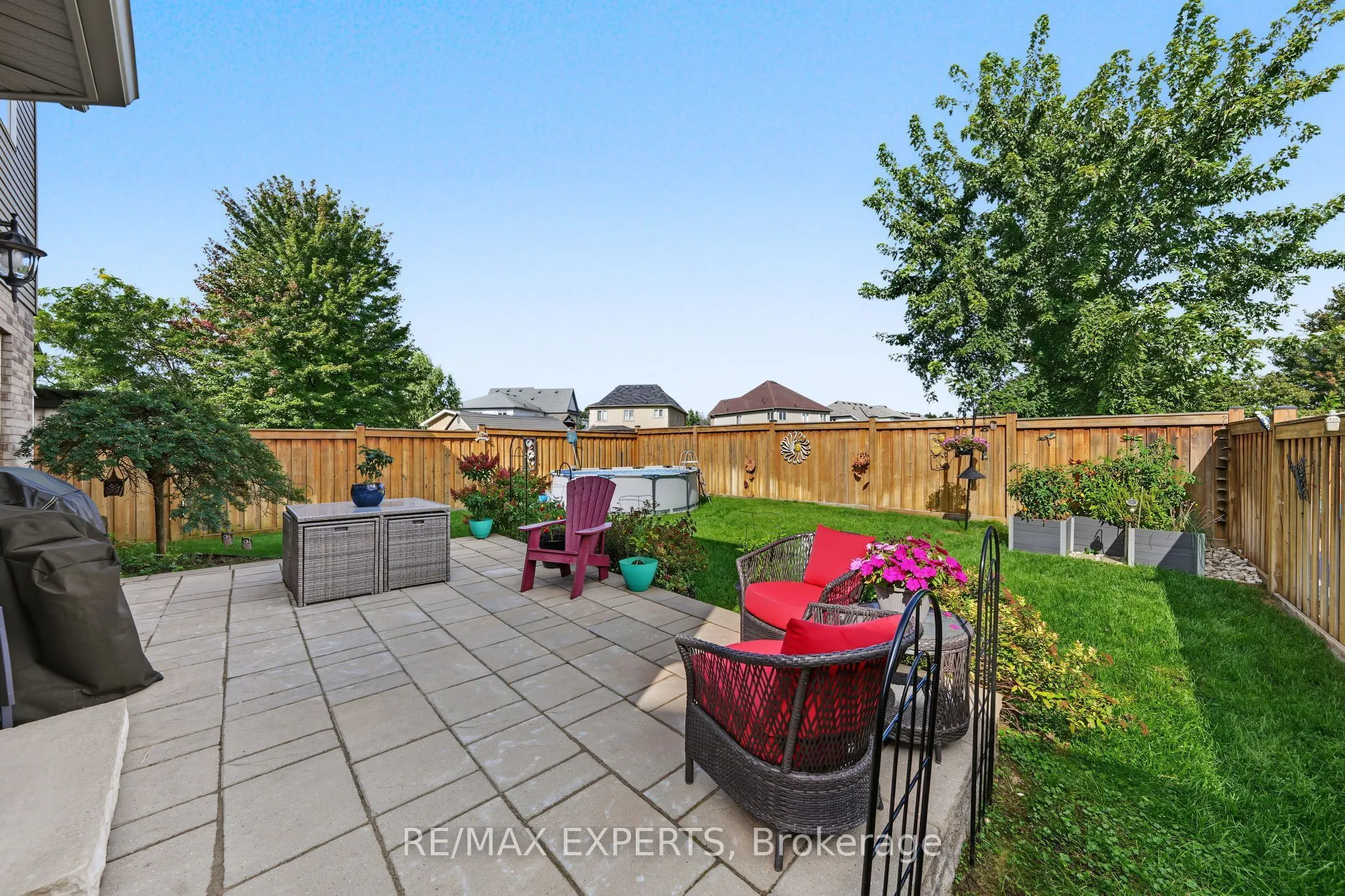 18 Arnold Crescent