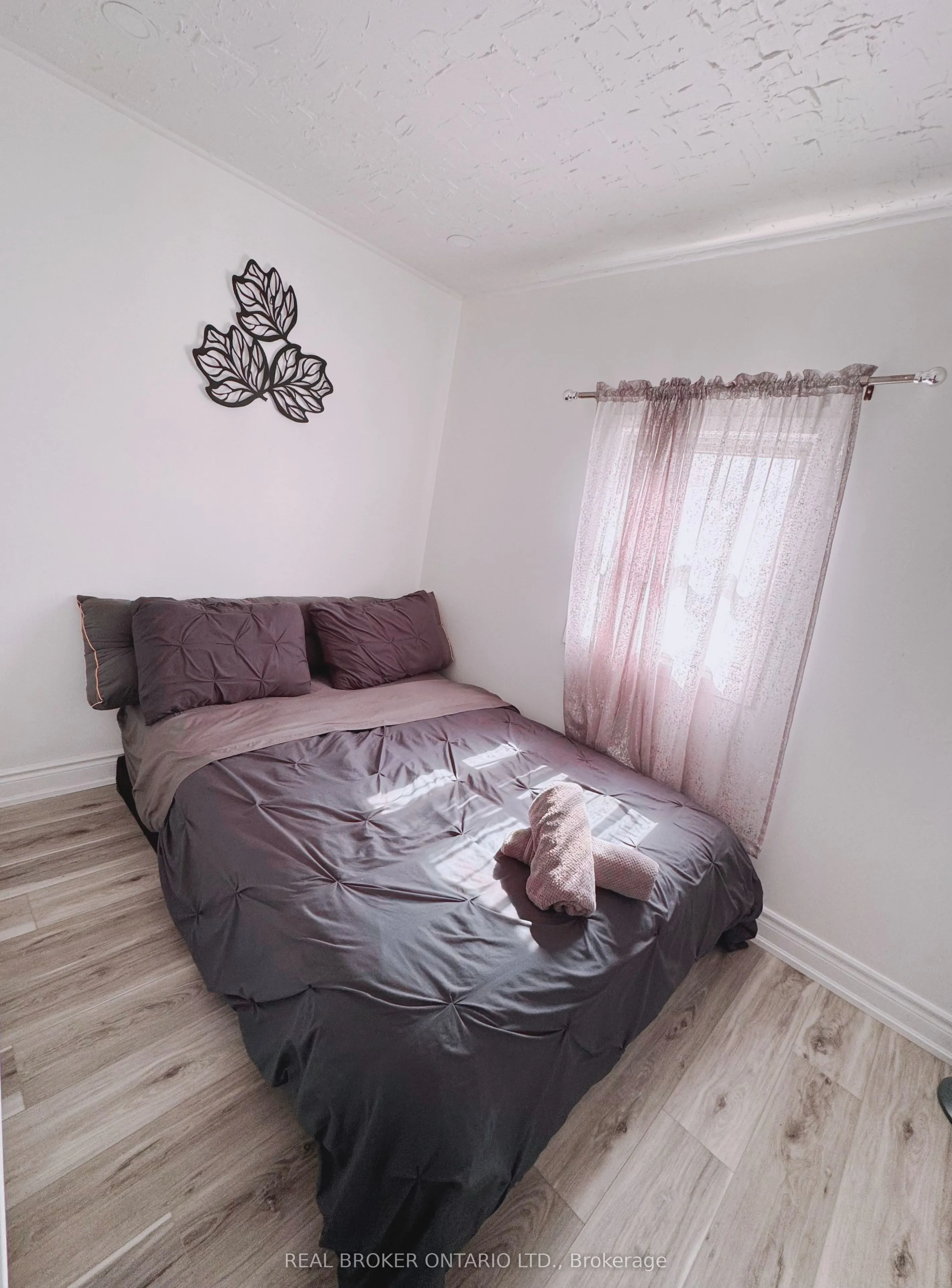 761 Innisfil Beach Road