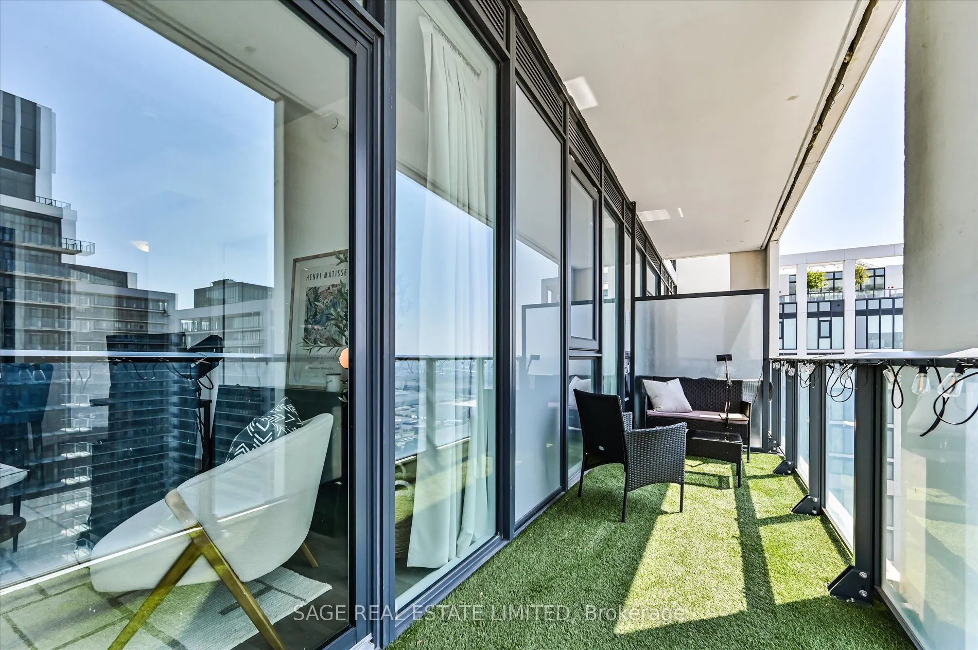 9000 Jane Street #2518