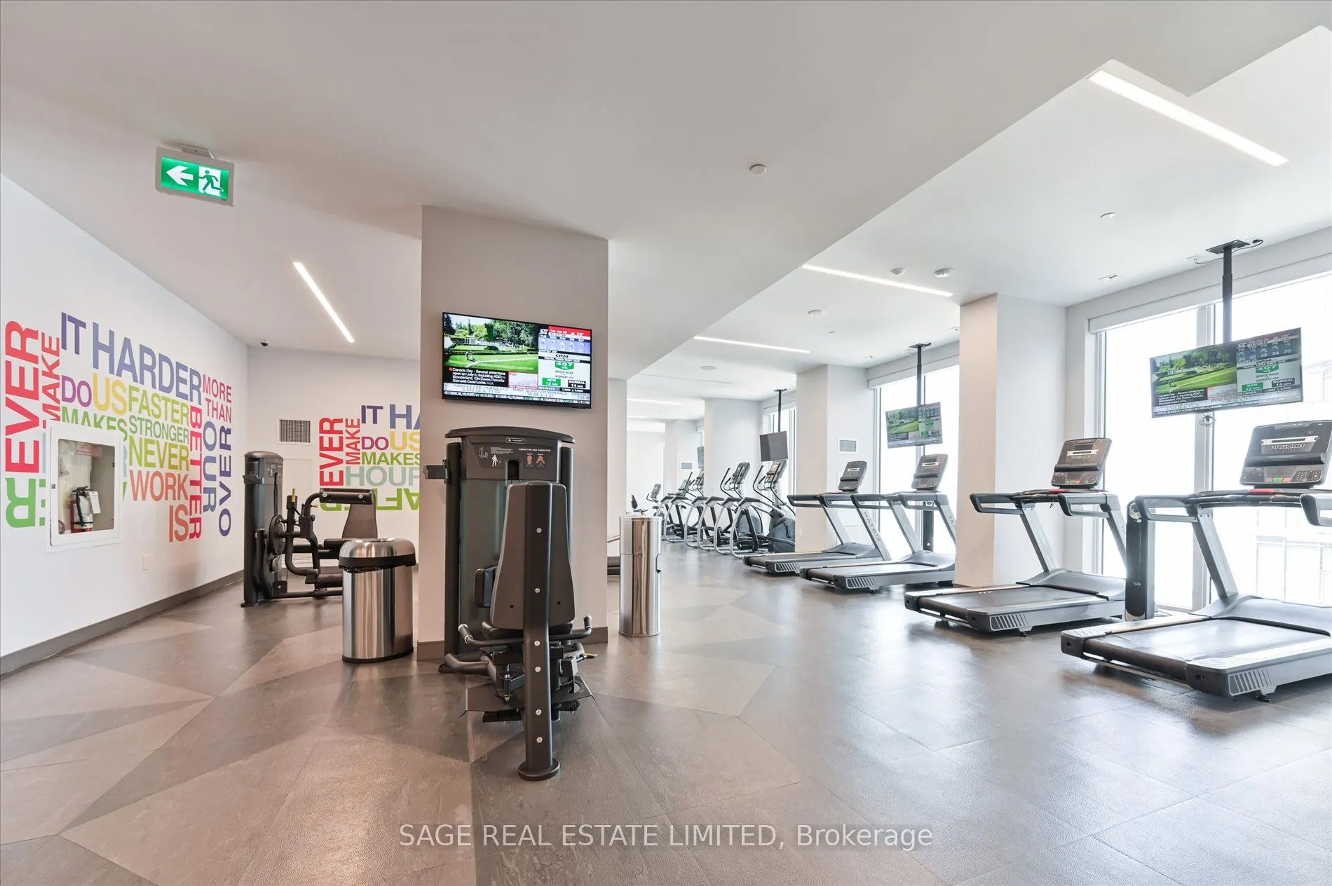 9000 Jane Street #2518