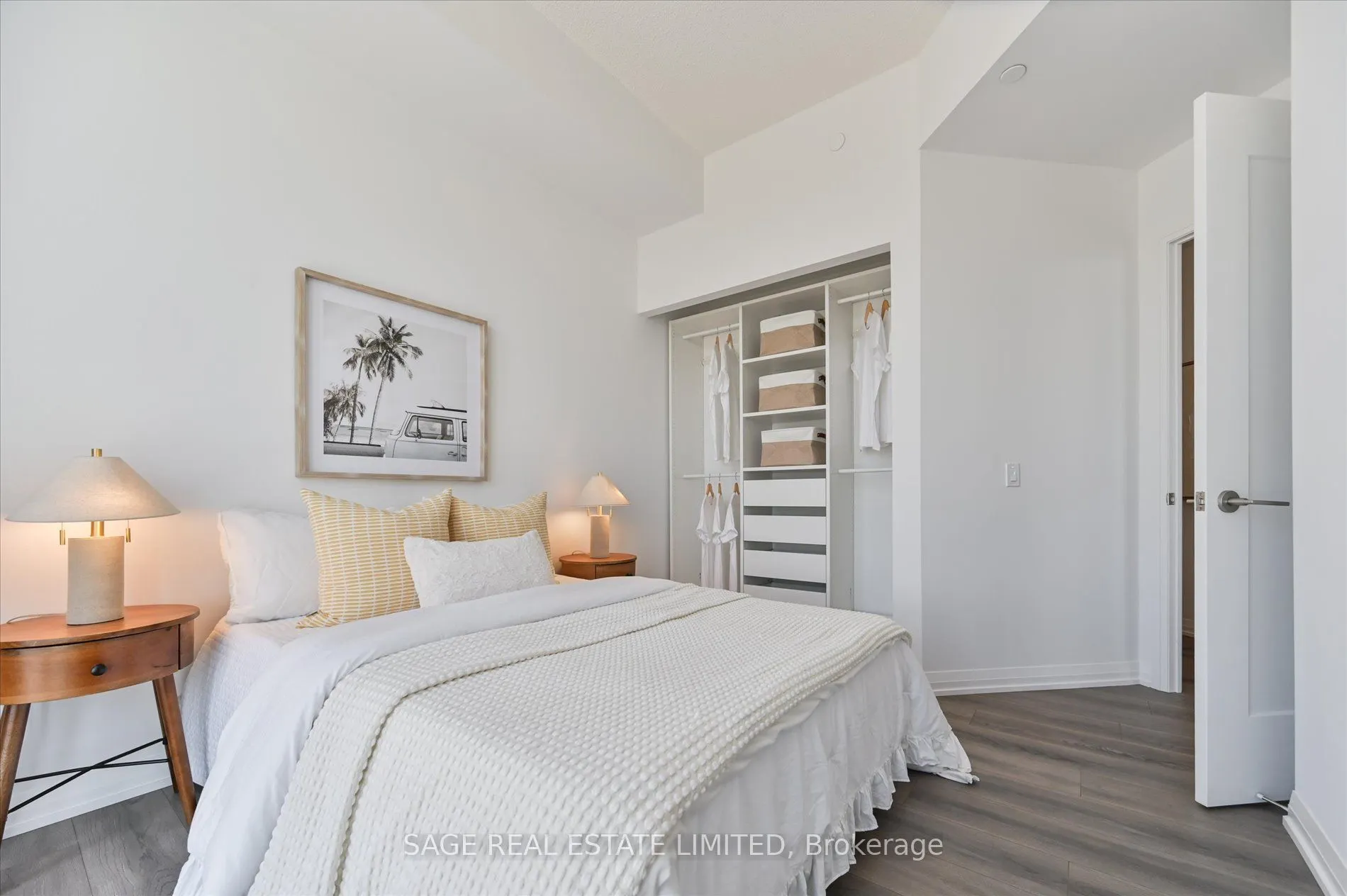 9000 Jane Street #2518