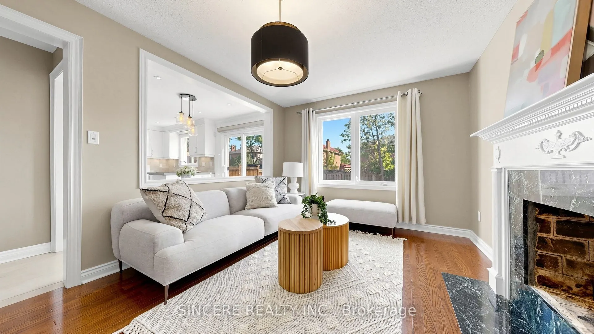 25 Ridgefield Crescent