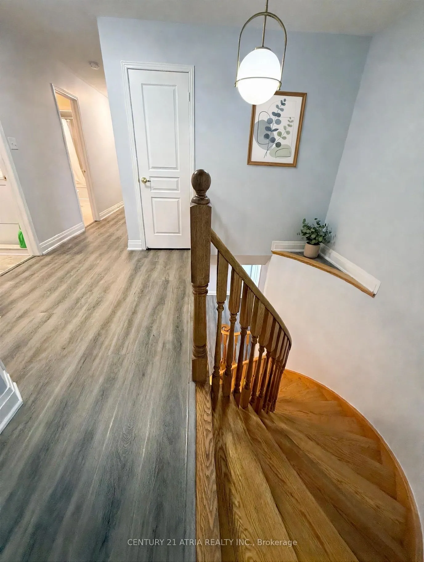 1268 Blencowe Crescent