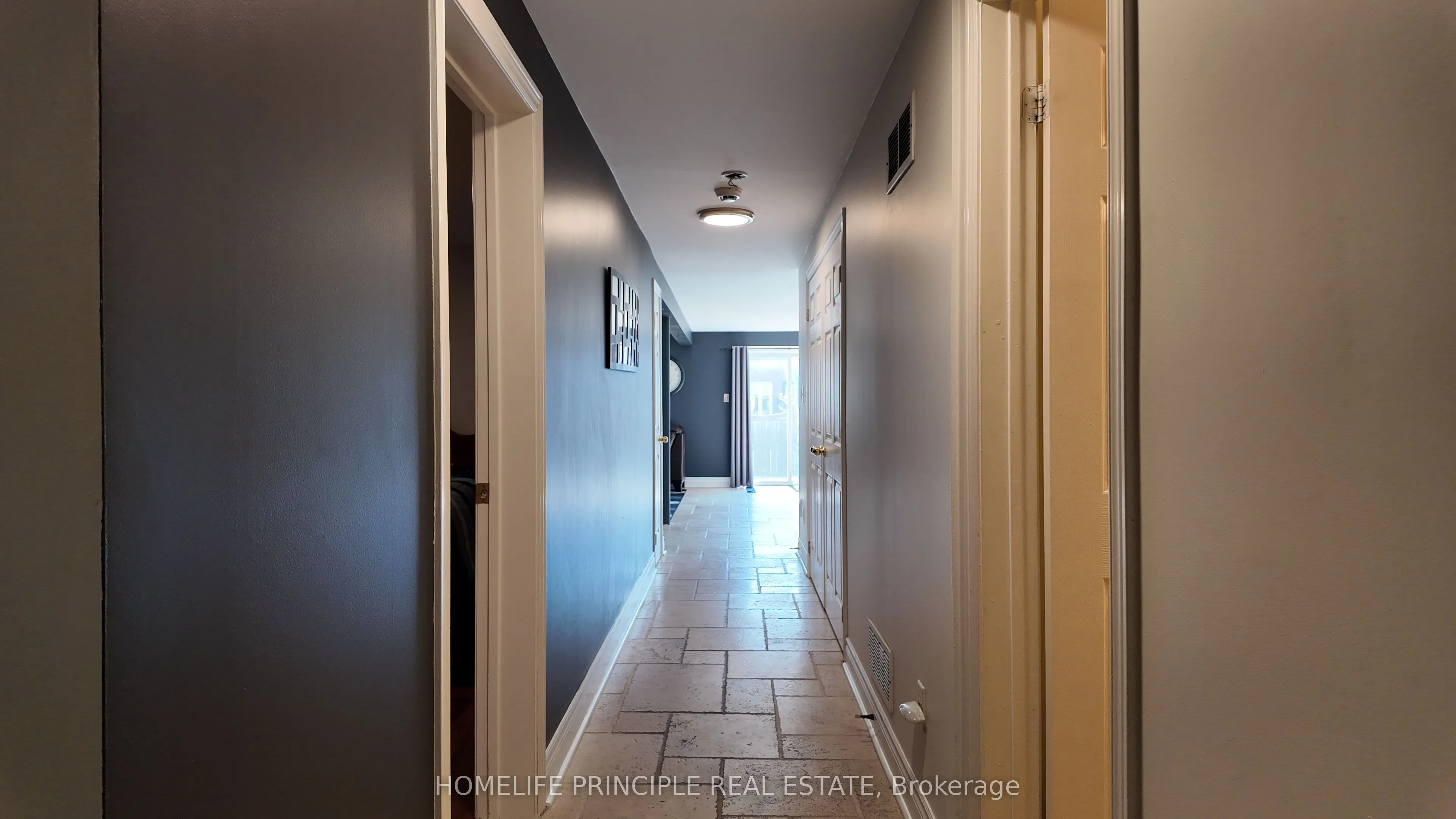 18 D'Amato Crescent E