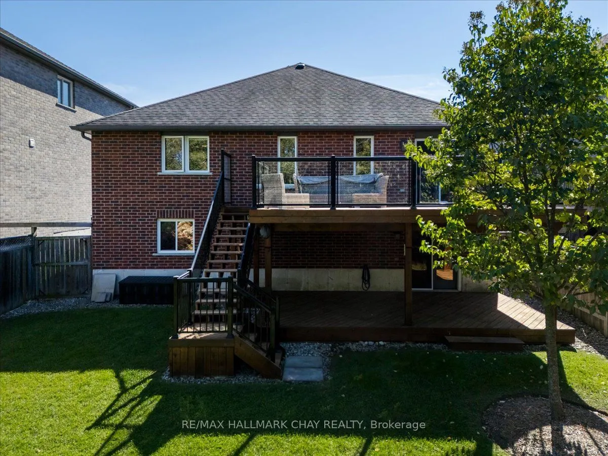 974 Booth Avenue