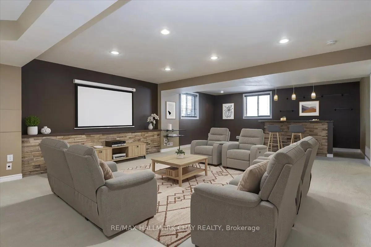 974 Booth Avenue