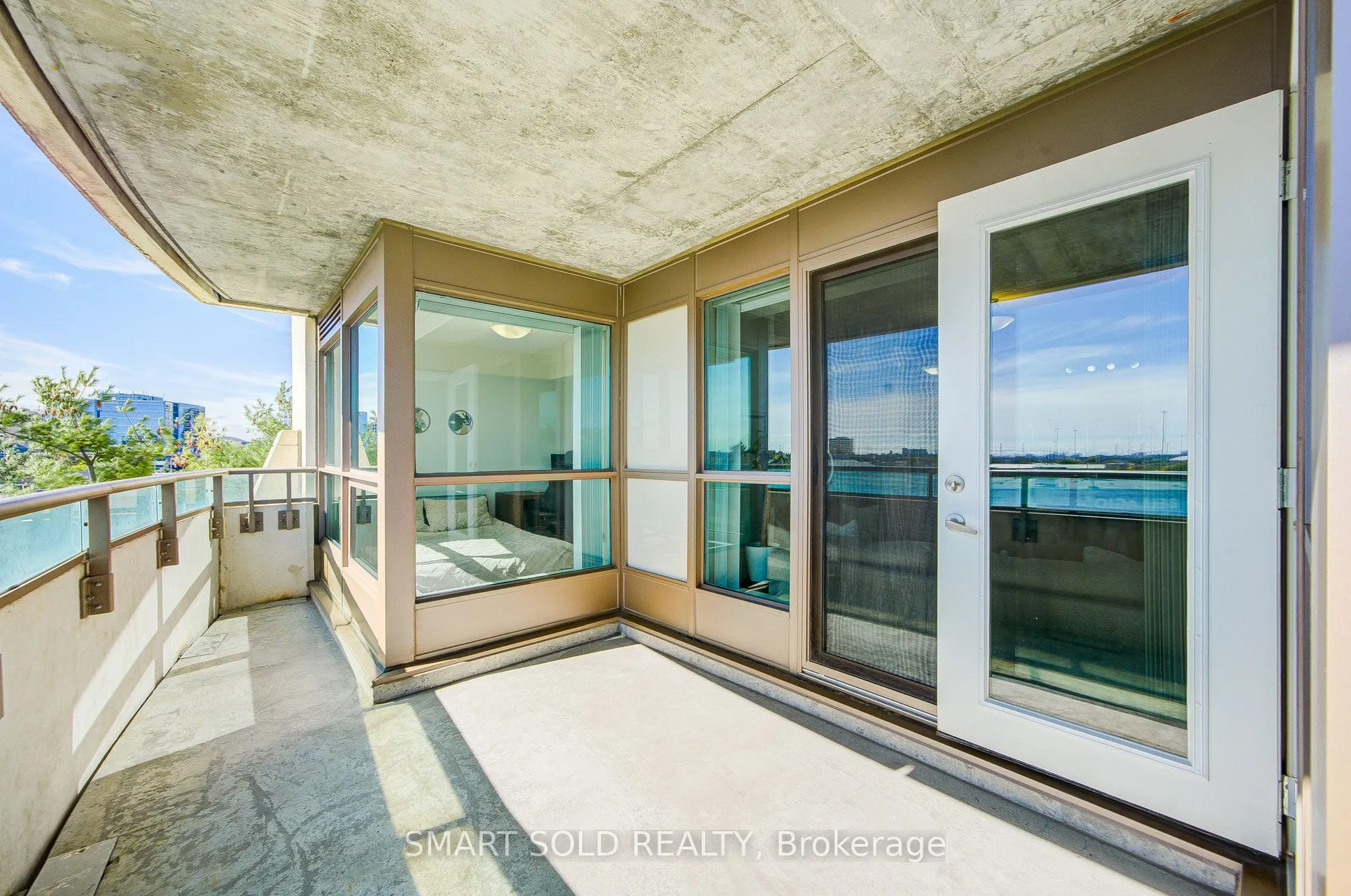 75 Norman Bethune Avenue #309