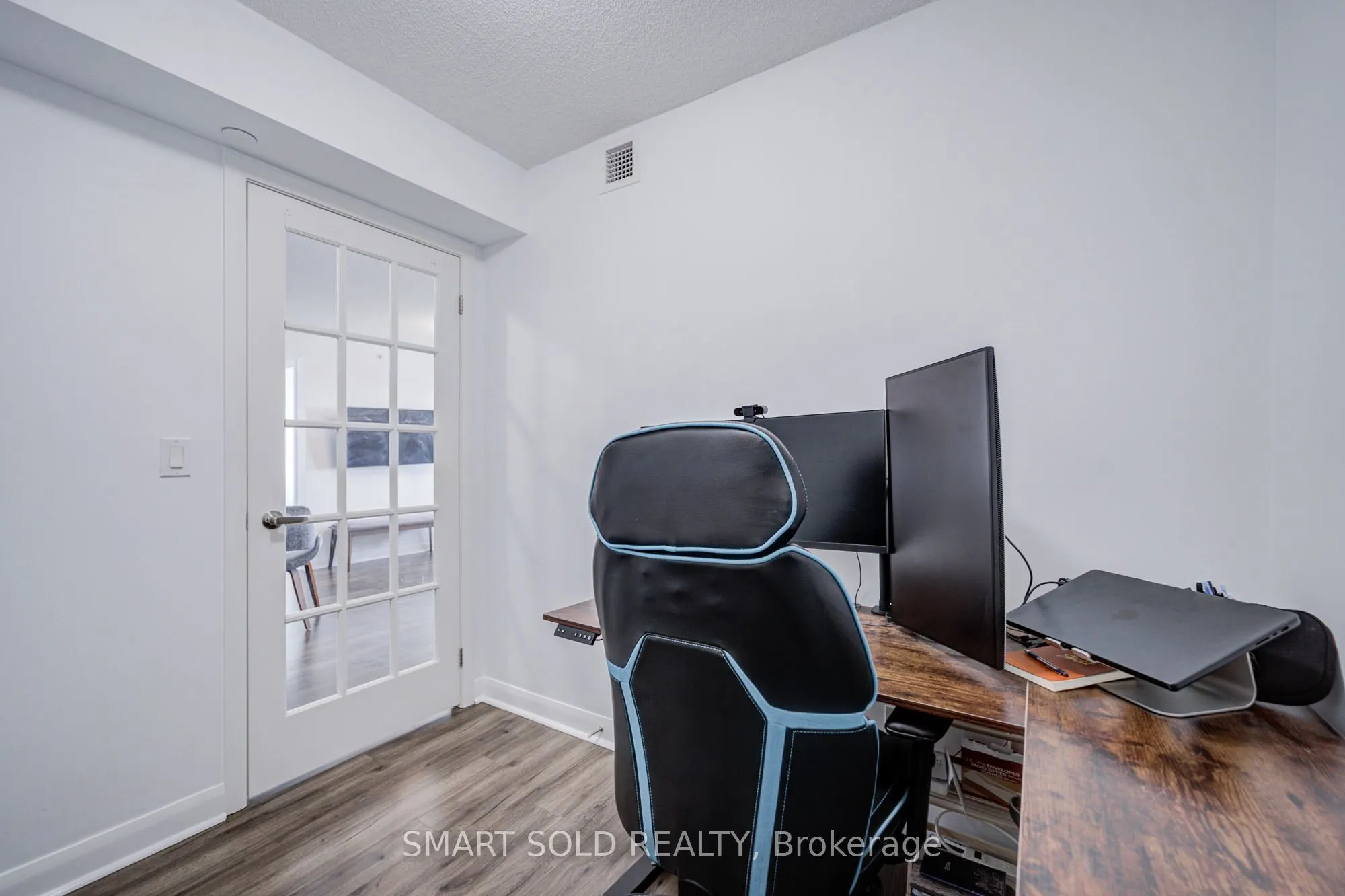 75 Norman Bethune Avenue #309