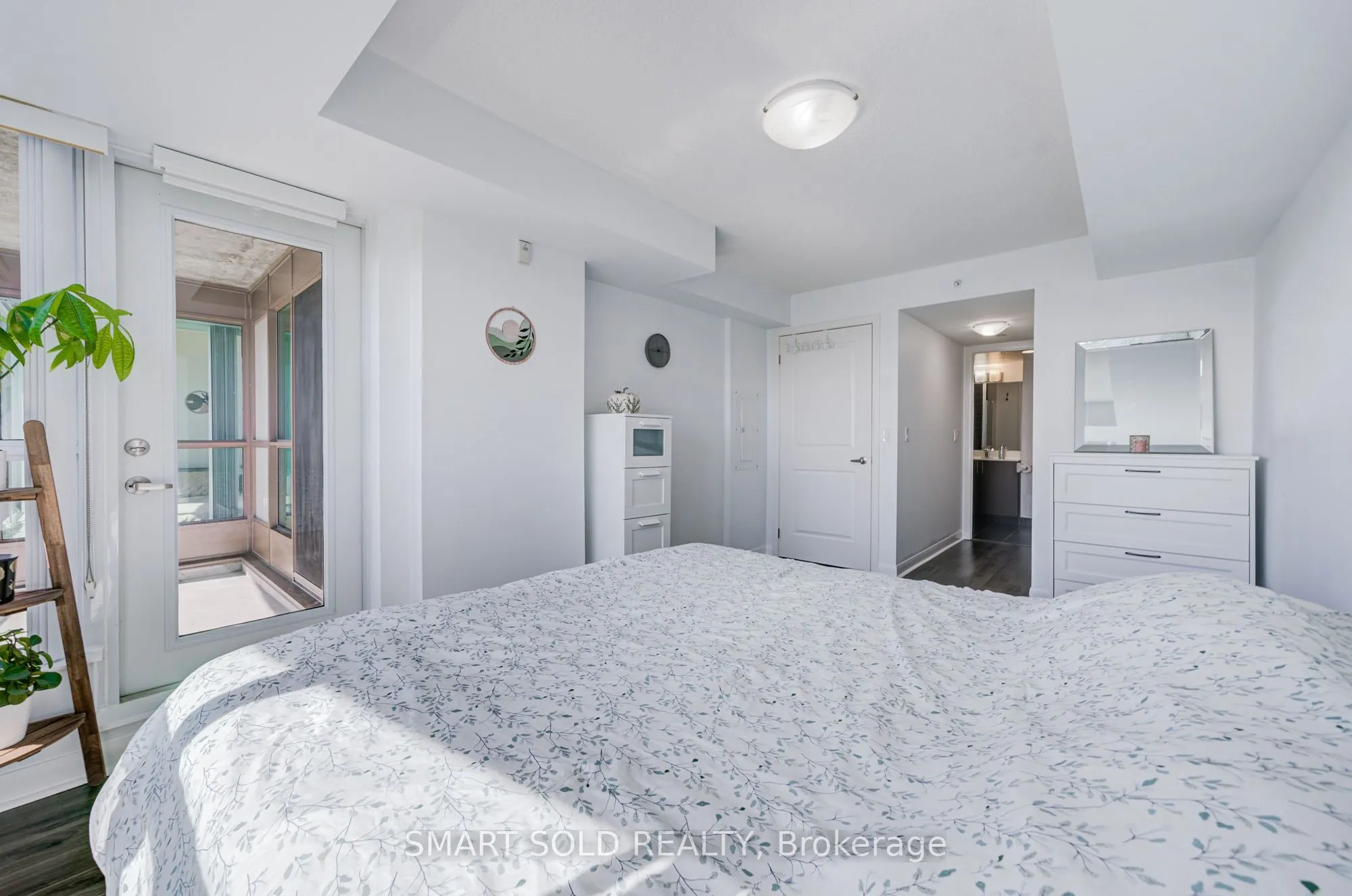 75 Norman Bethune Avenue #309