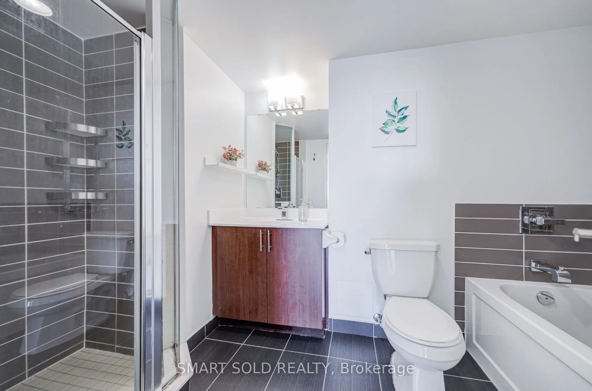 75 Norman Bethune Avenue #309