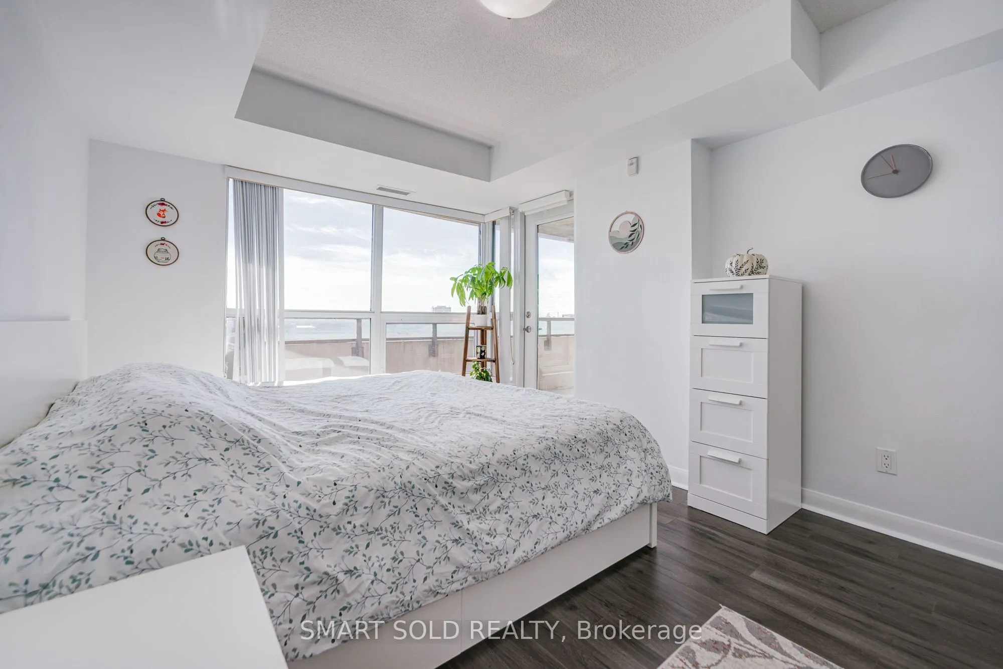 75 Norman Bethune Avenue #309