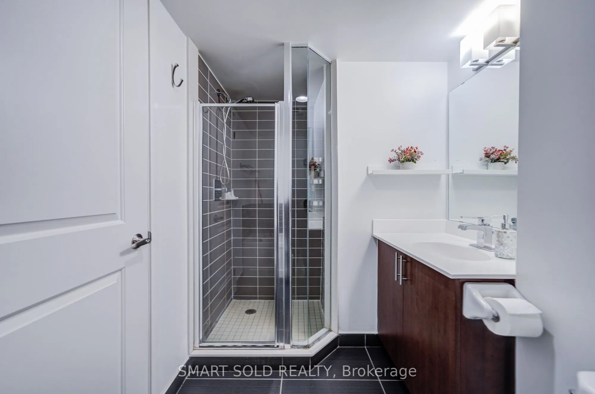 75 Norman Bethune Avenue #309