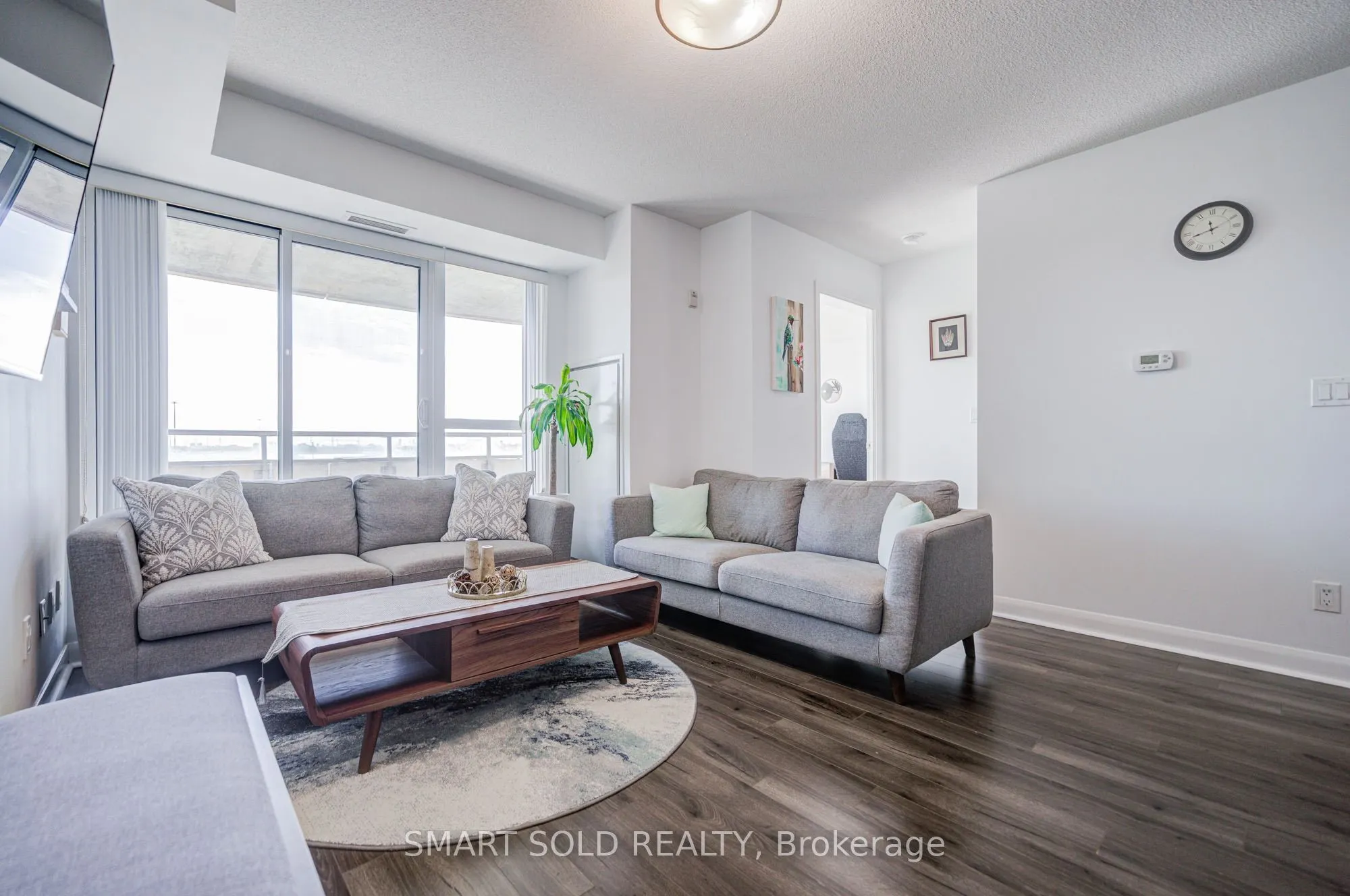 75 Norman Bethune Avenue #309