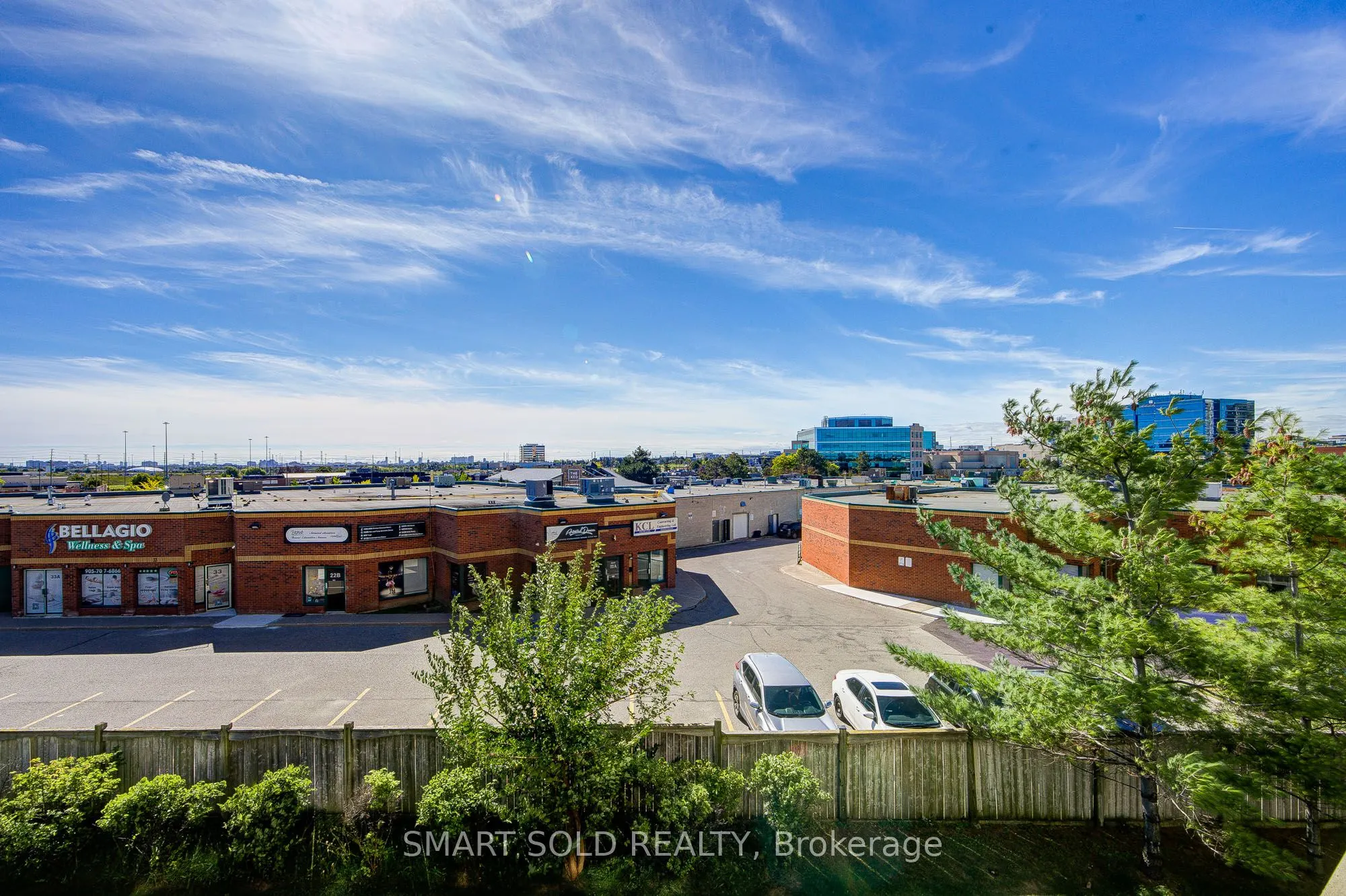 75 Norman Bethune Avenue #309