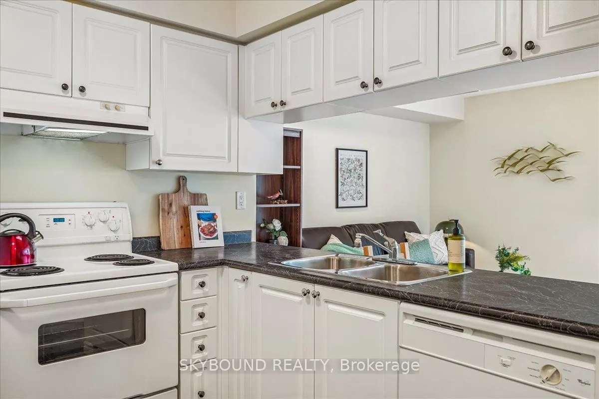 745 New Westminster Drive #308