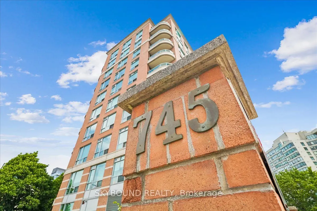 745 New Westminster Drive #308