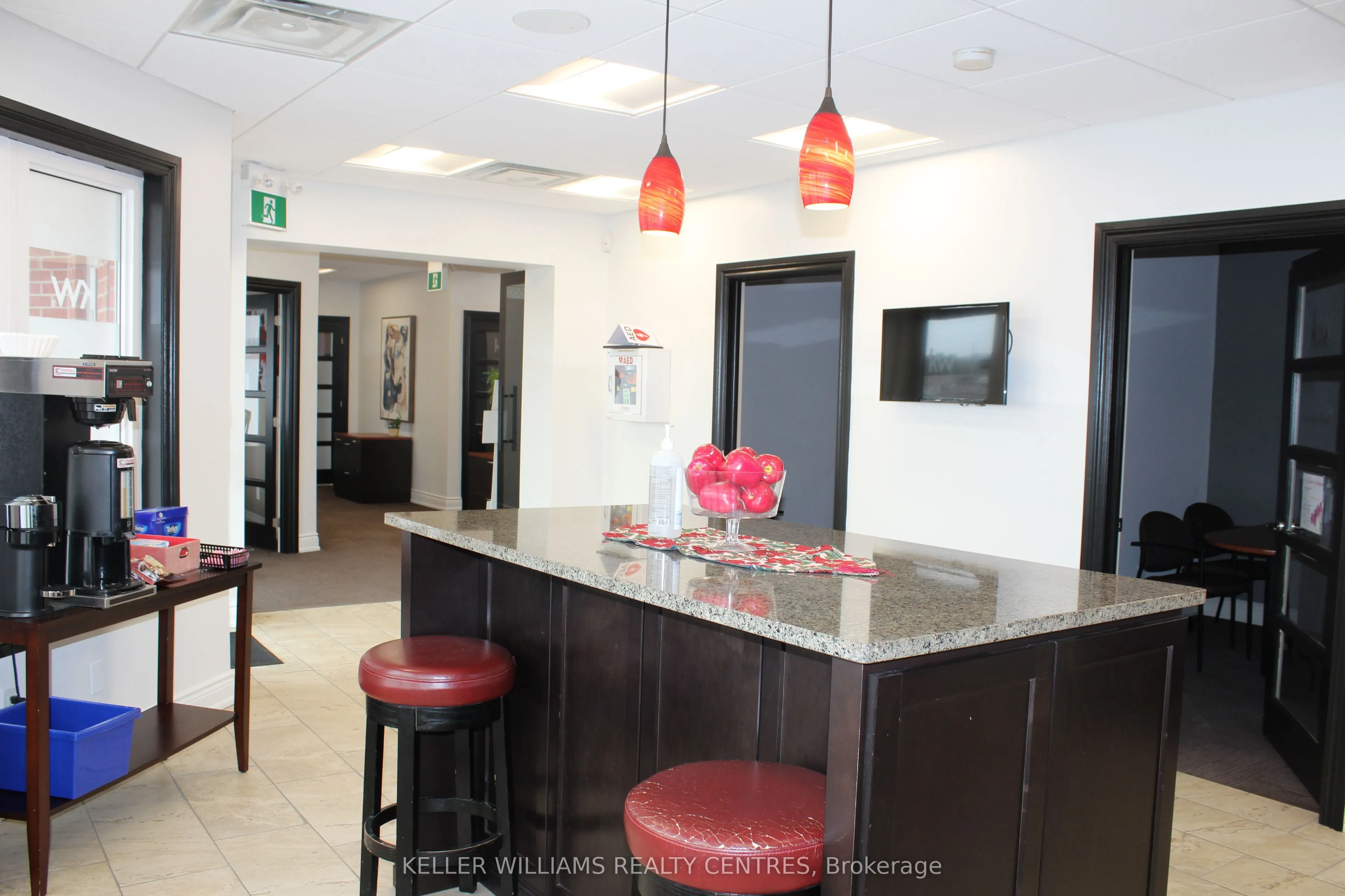 117 Wellington Street E #U4