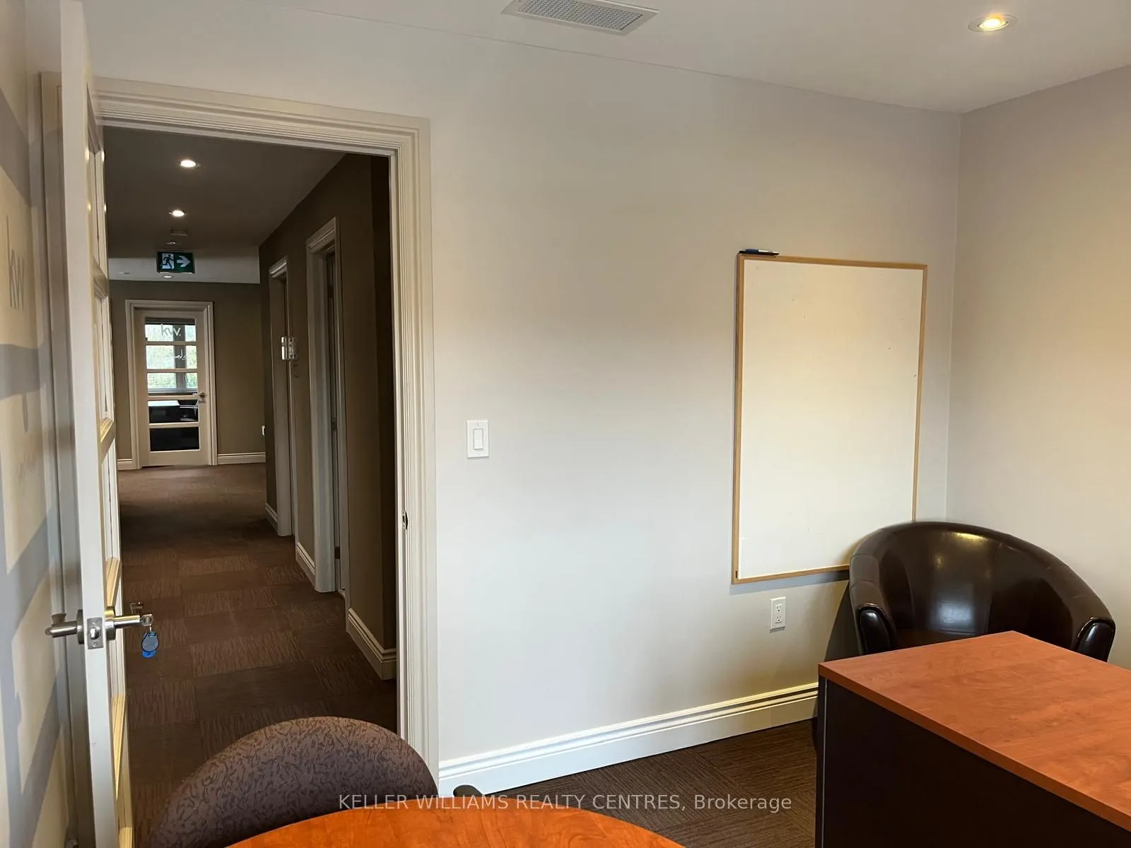 117 Wellington Street E #U4