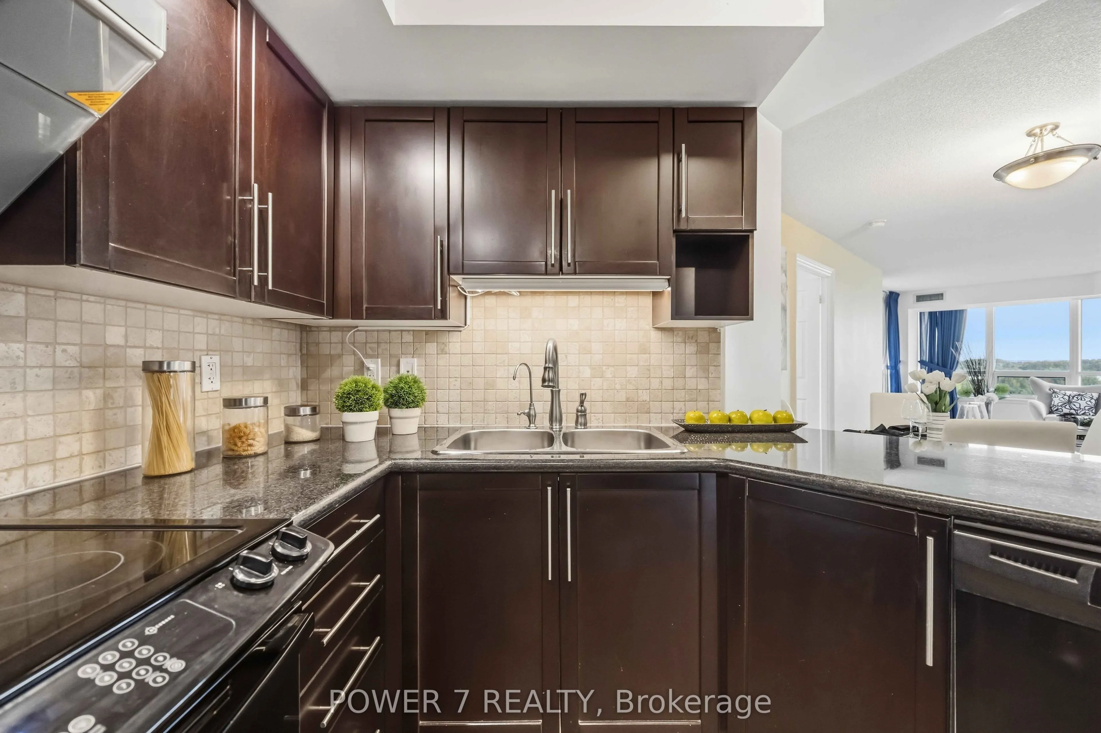 23 Cox Boulevard #1179