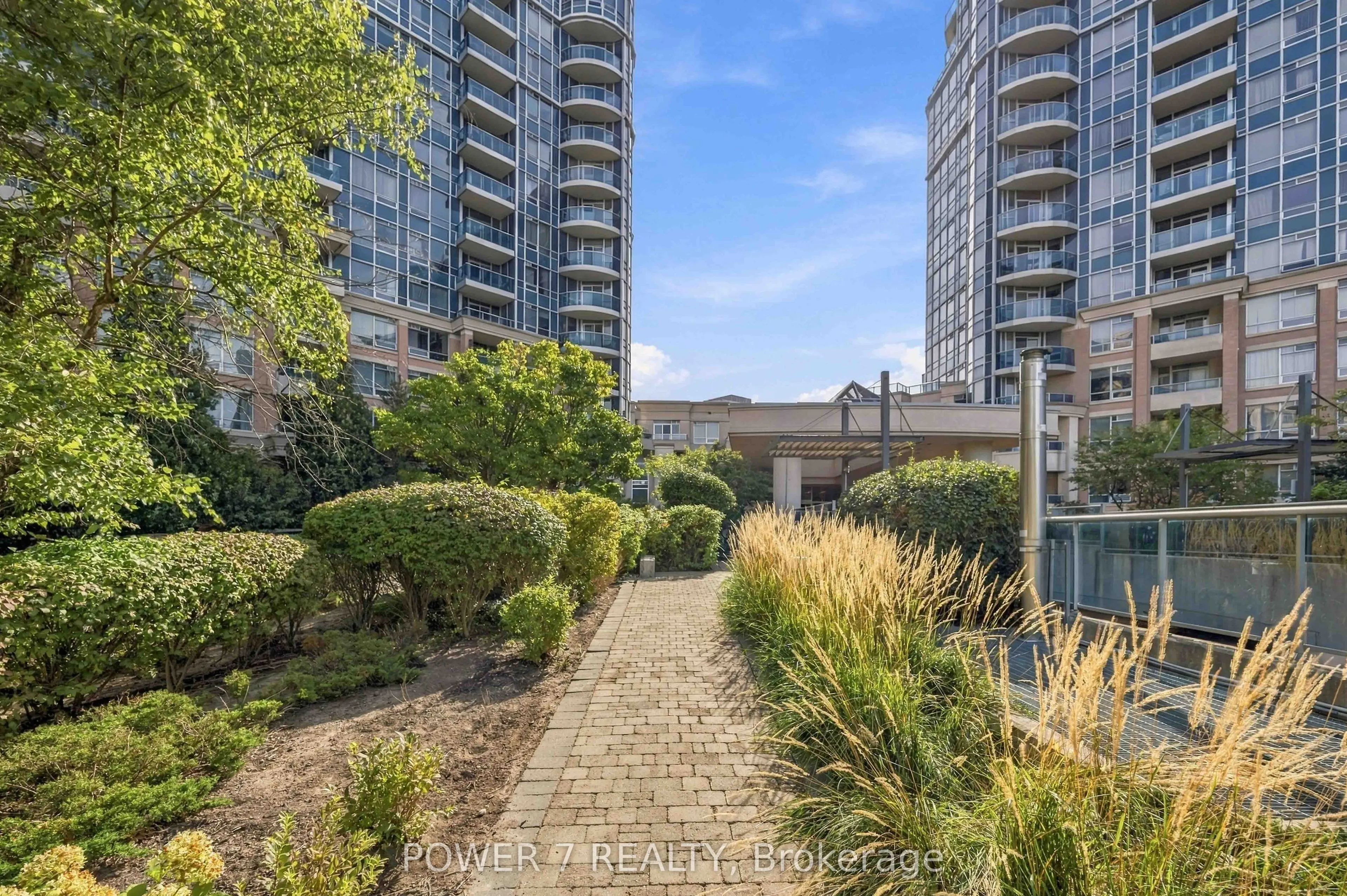 23 Cox Boulevard #1179