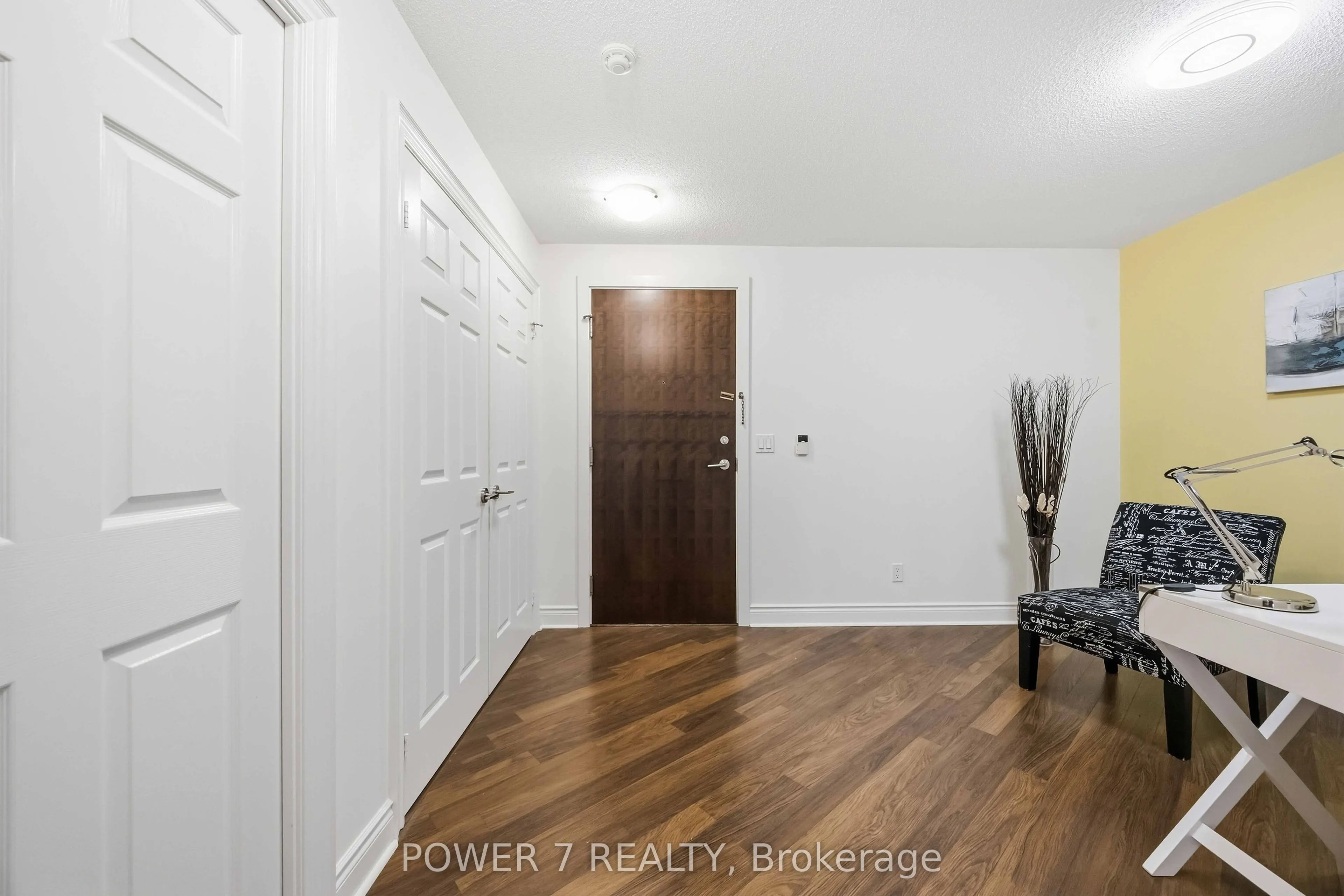 23 Cox Boulevard #1179