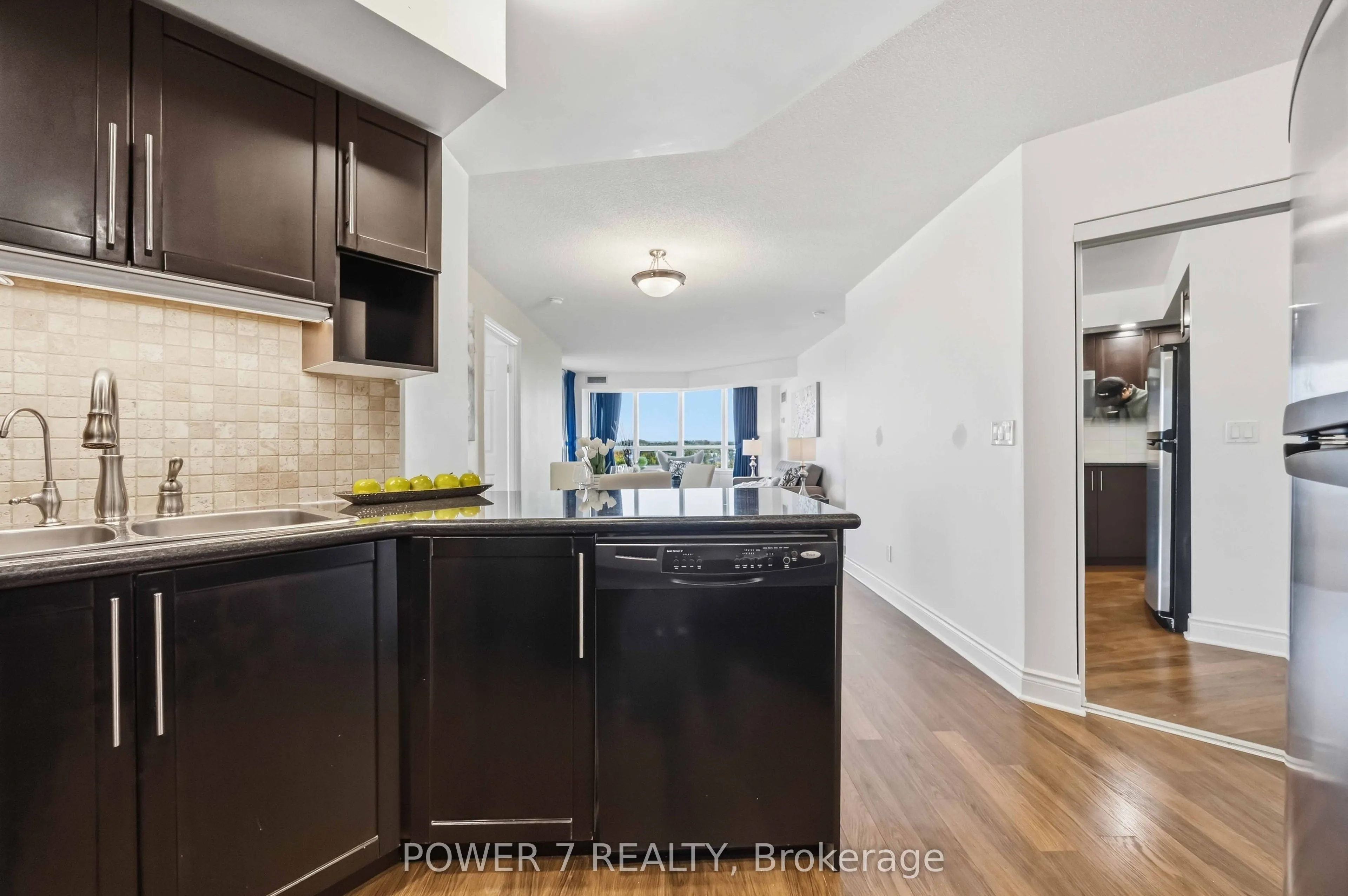 23 Cox Boulevard #1179