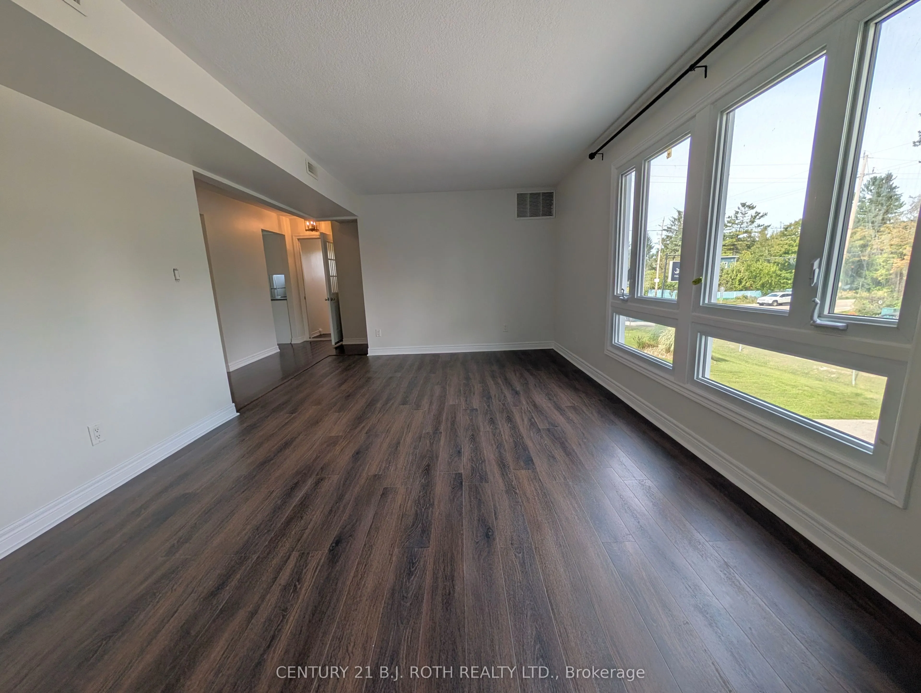 2394 25 SIDE Road #2