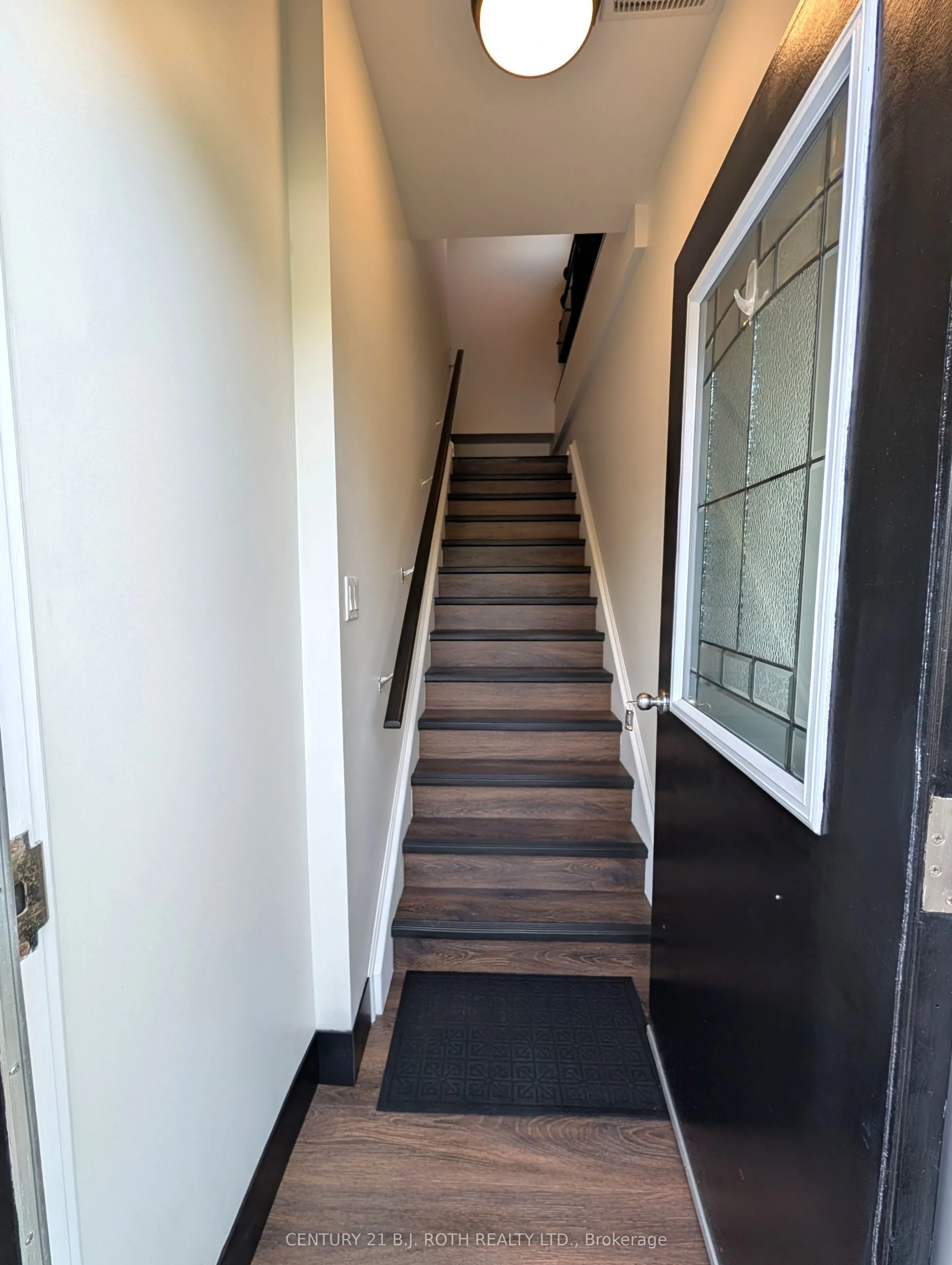2394 25 SIDE Road #2