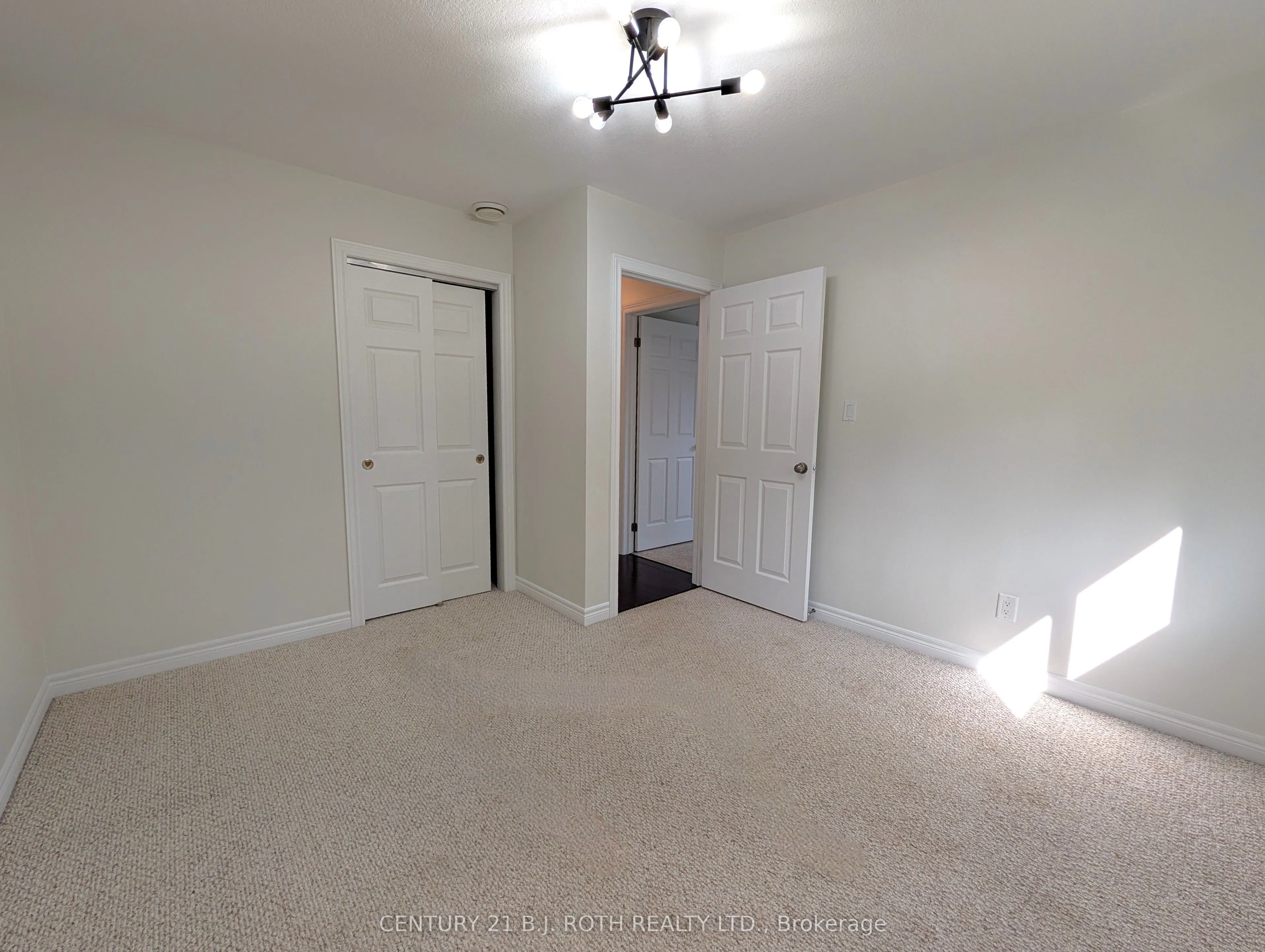 2394 25 SIDE Road #2